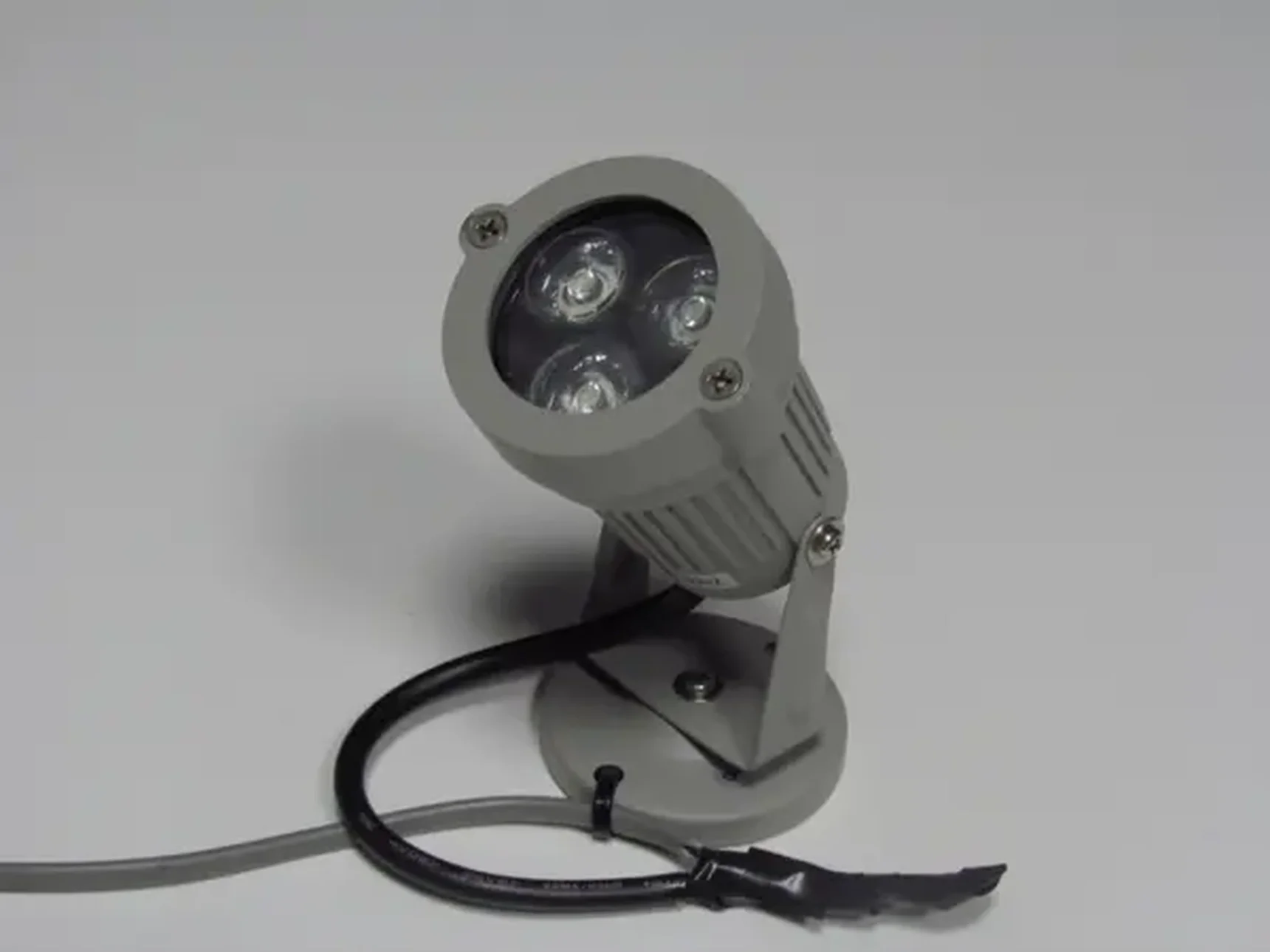 G-DT02-W точ.повор.LEDпрожек,3LED CREE/1W,6300K,220V белый