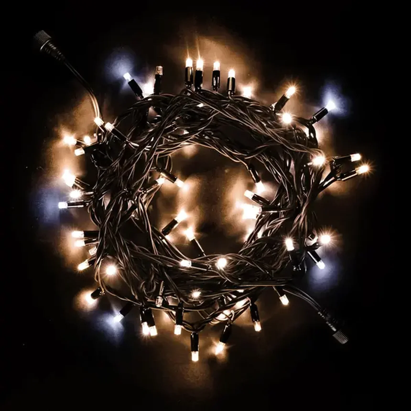 Гирлянда Нить 10м Тепло-Белая с Мерцанием Белого Диода 220В, 75 LED, Провод Черный Каучук, IP54