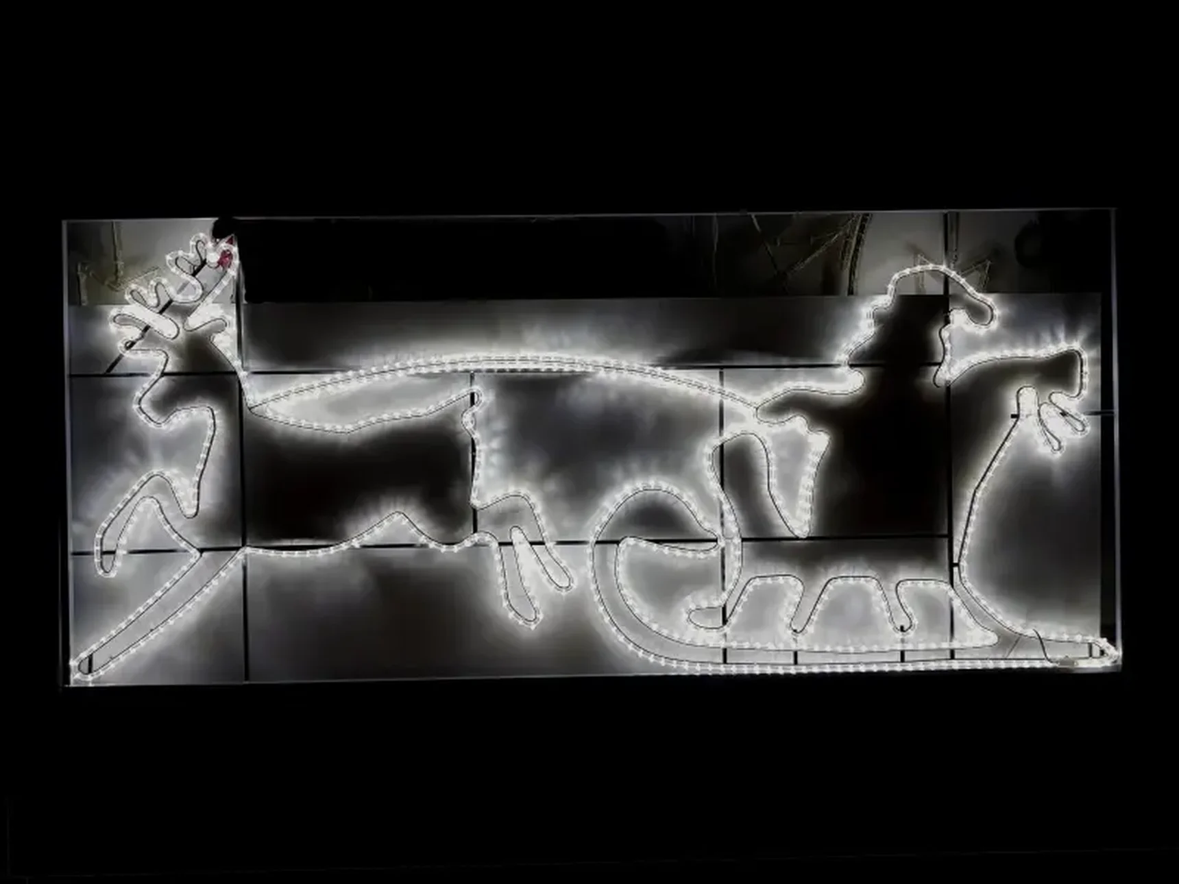 FLESI-LED-FL-003-220V-W мотив санты на санях, производство РФ, 250Х112см