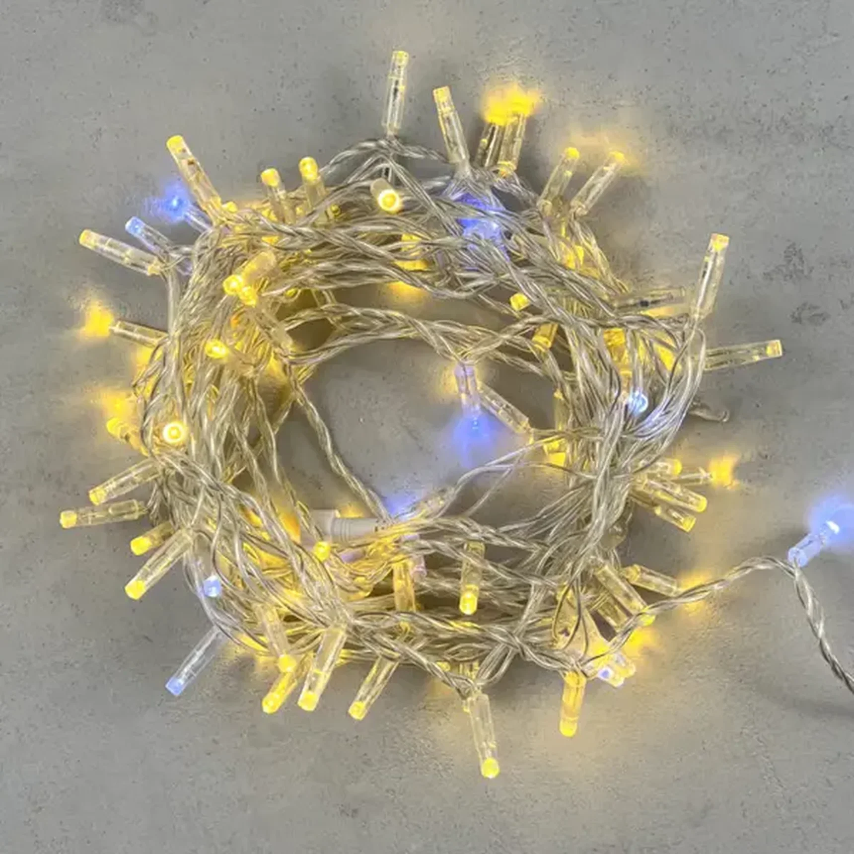 Гирлянда Нить с Колпачком 10м Золотой с Мерцанием Белого Диода 24В, 100 LED, Провод Прозрачный ПВХ, IP65