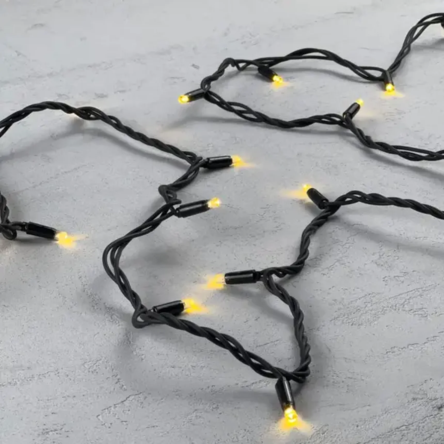 Гирлянда Нить 10м Золотой, 75 LED, Провод Черный Каучук, IP65