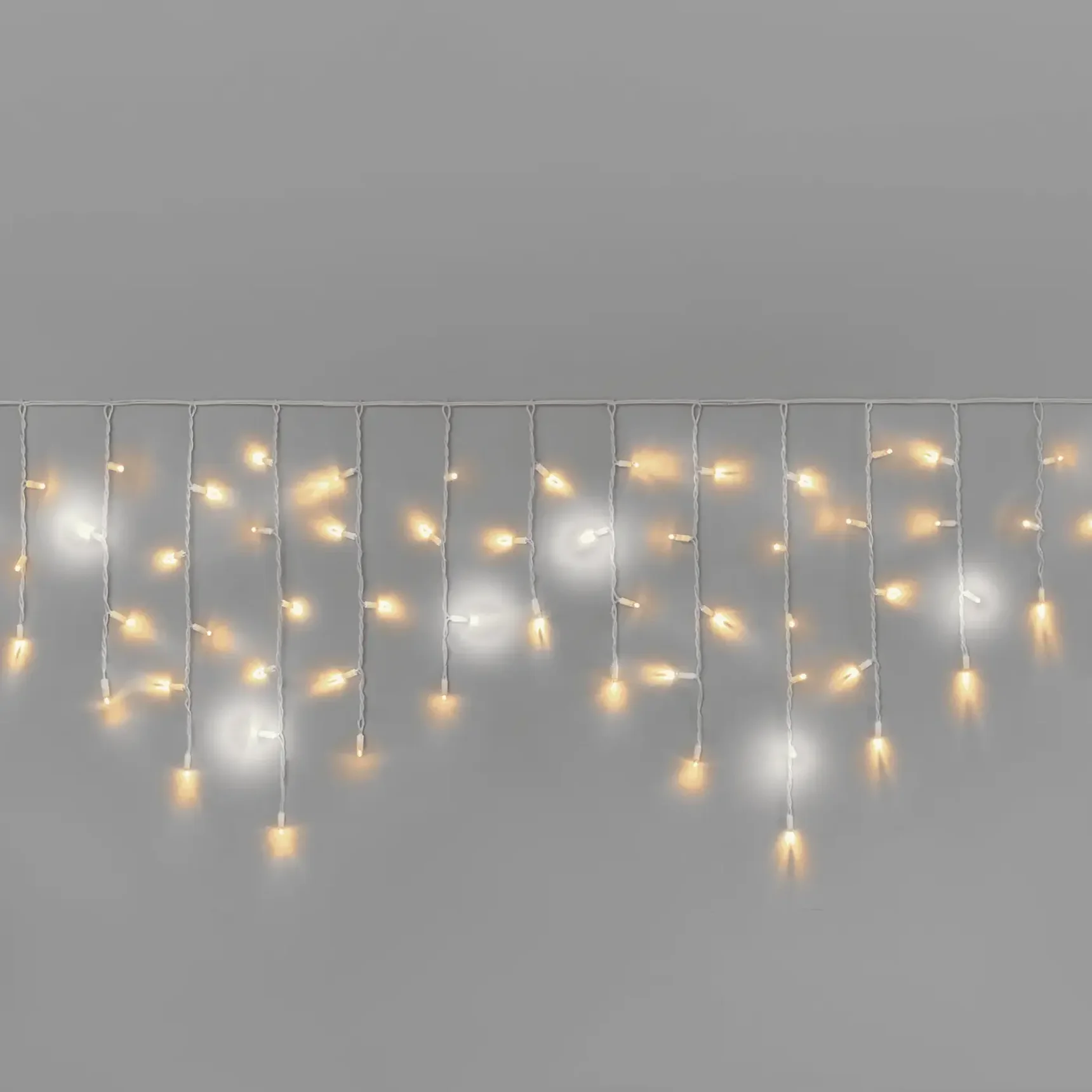 Гирлянда Бахрома INOXHUB 3х0.6м, мерцающая, 108 LED, 220В, IP65, белая резина 3.3мм, ТЁПЛАЯ БЕЛАЯ