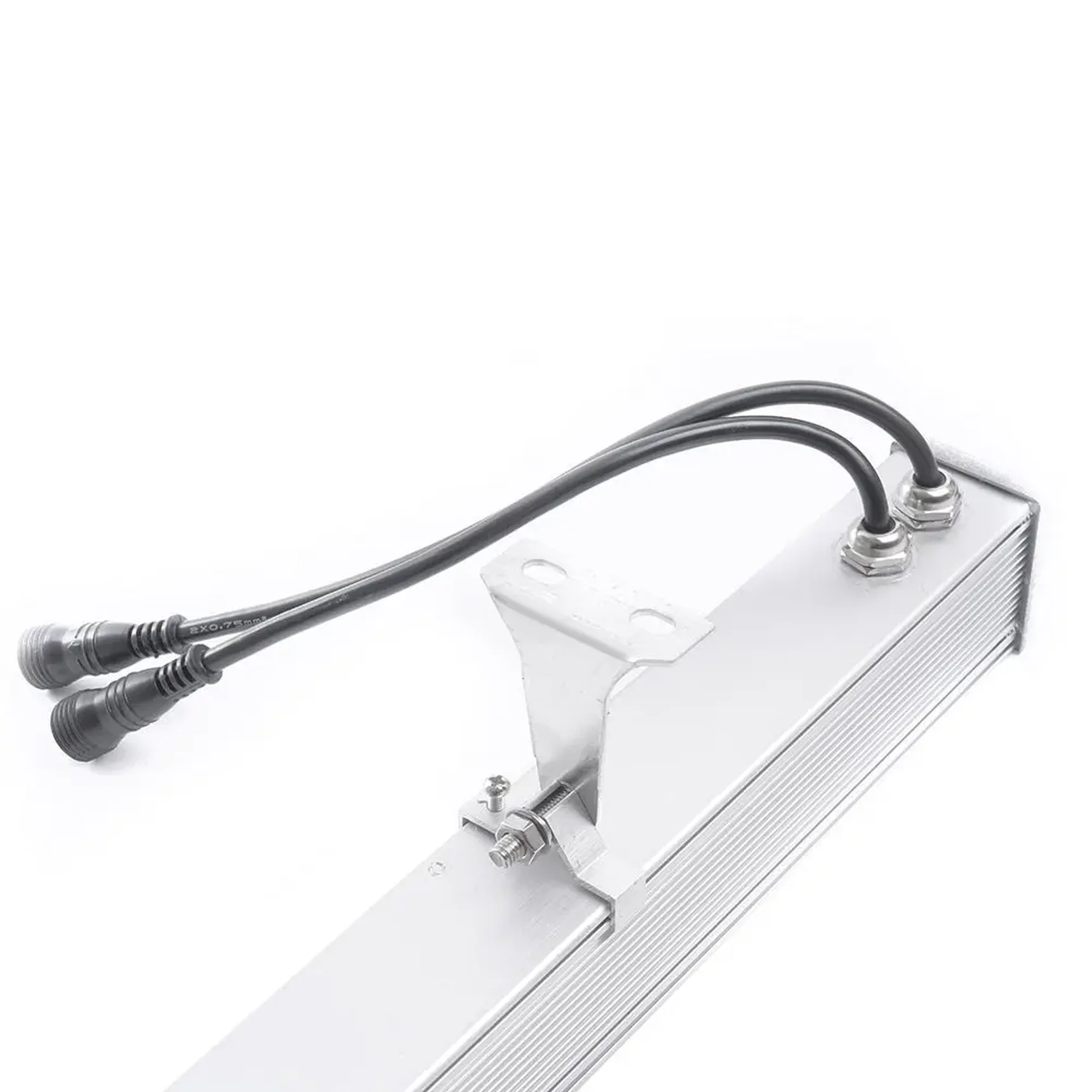 Светодиодный линейный прожектор с DMX, 18LED RGB, 1000*40*48mm, 18W DC24V, IP65,LL-892