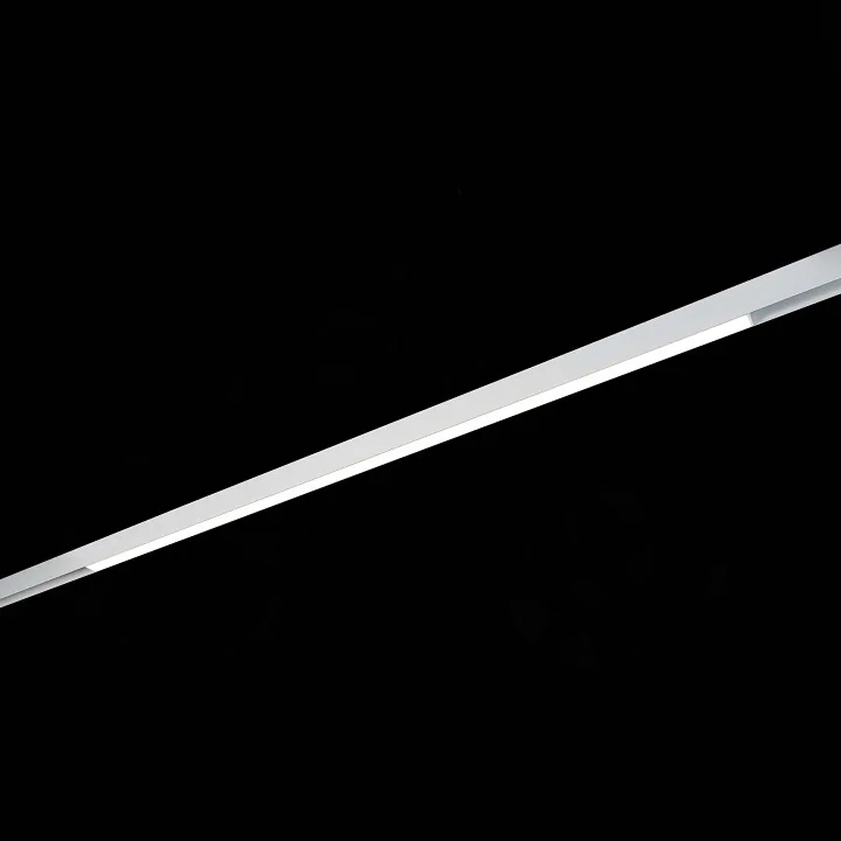 Магнитный трековый светильник Белый LED 1*30W 4000K 1 950Lm Ra> 90 120 IP20 L1 206xW22x SKYLINE 48