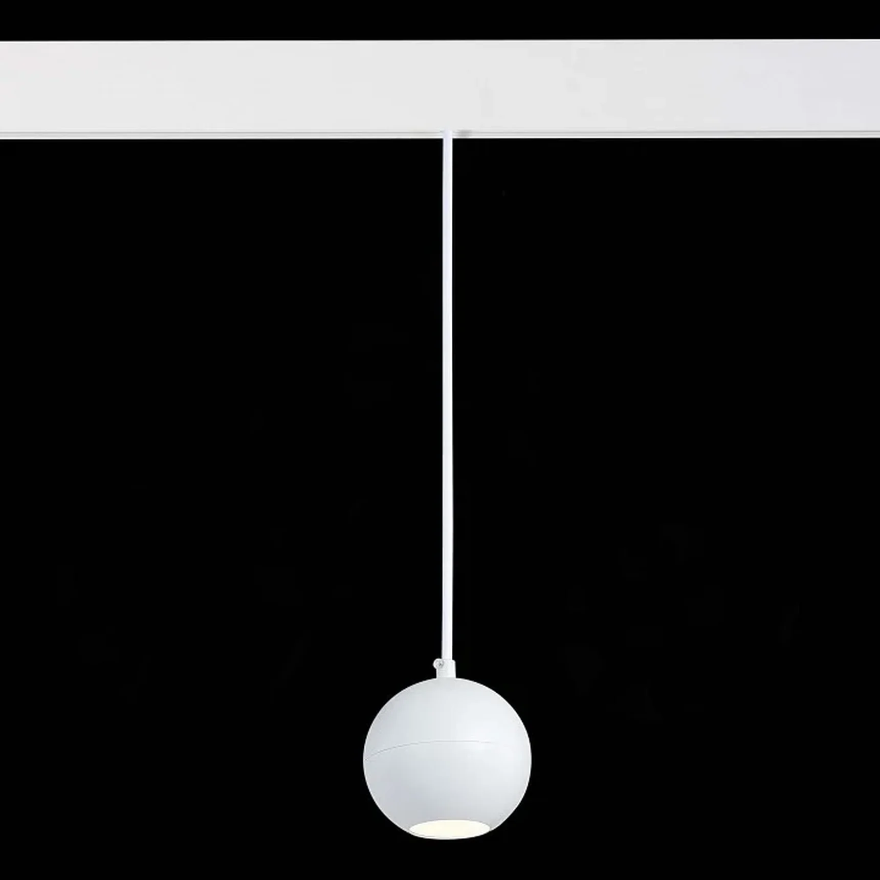 Магнитный трековый светильник подвесной белый LED 1*12W 4000K 750Lm Ra>80 36° IP20 D100xH92 48V