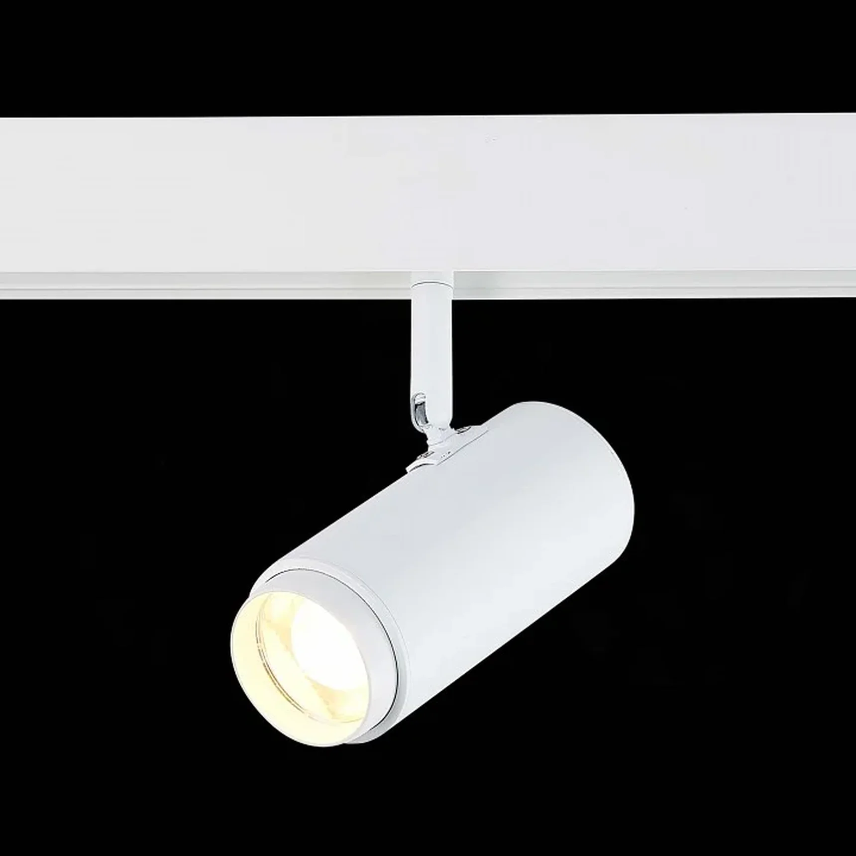 Магнитный трековый светильник ZOOM белый LED 1*6W 3000K 667Lm Ra>80 10-60° IP20 L137xW59xH178 48V