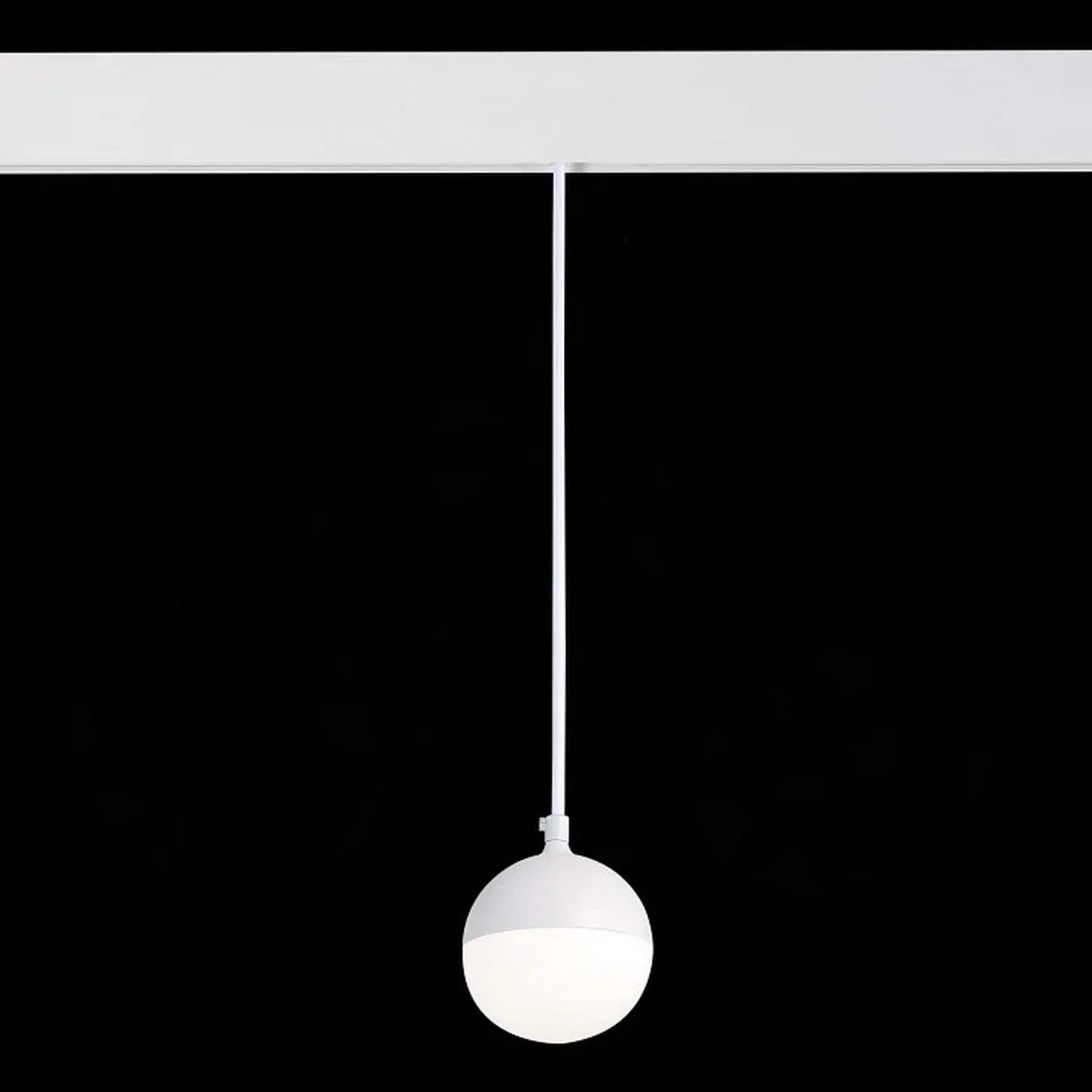 Магнитный трековый светильник подвесной белый LED 1*7W 4000K 520Lm Ra>80 120° IP20 D90xH90 48V