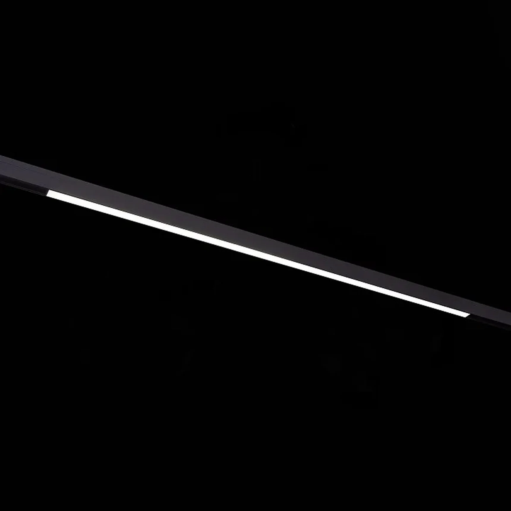Магнитный трековый светильник Черный LED 1*40W 3000K 2 600Lm Ra>90 120 IP20 L1 206xW22xH44 48V