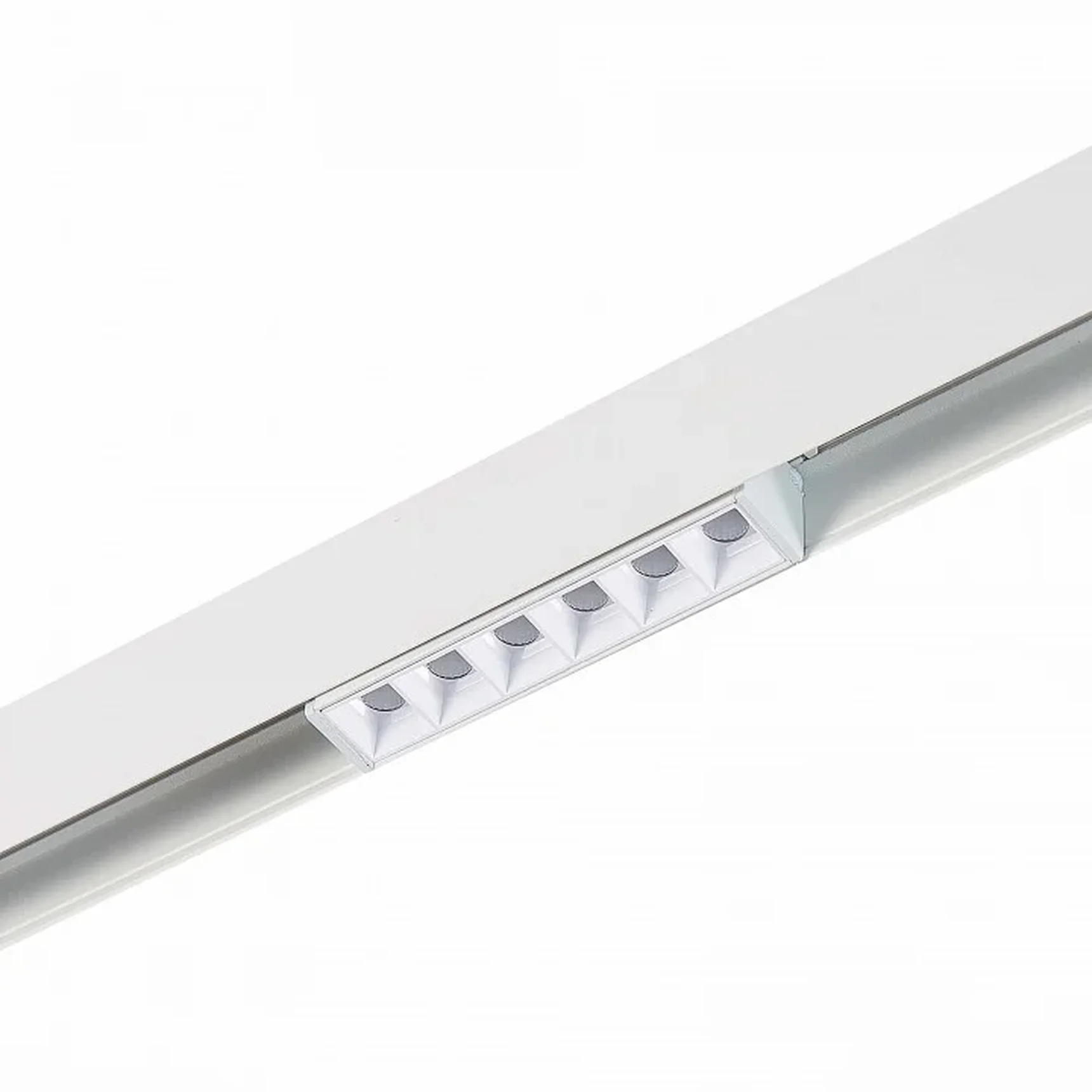Магнитный трековый светильник белый LED 1*6W 3000K 532Lm Ra>80 36° IP20 L115xW22xH44 48V