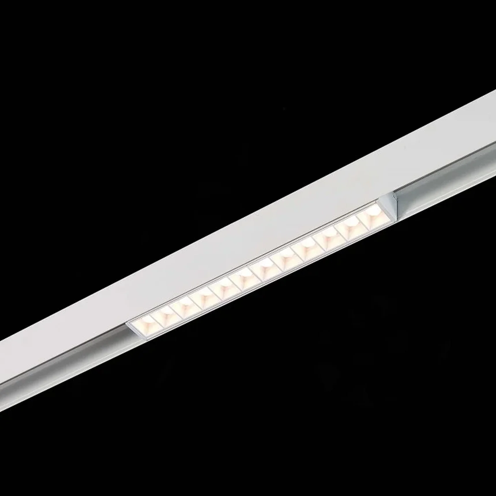 Магнитный трековый светильник белый LED 1*12W 3000K 1 009Lm Ra>80 36° IP20 L222xW22xH44 48V