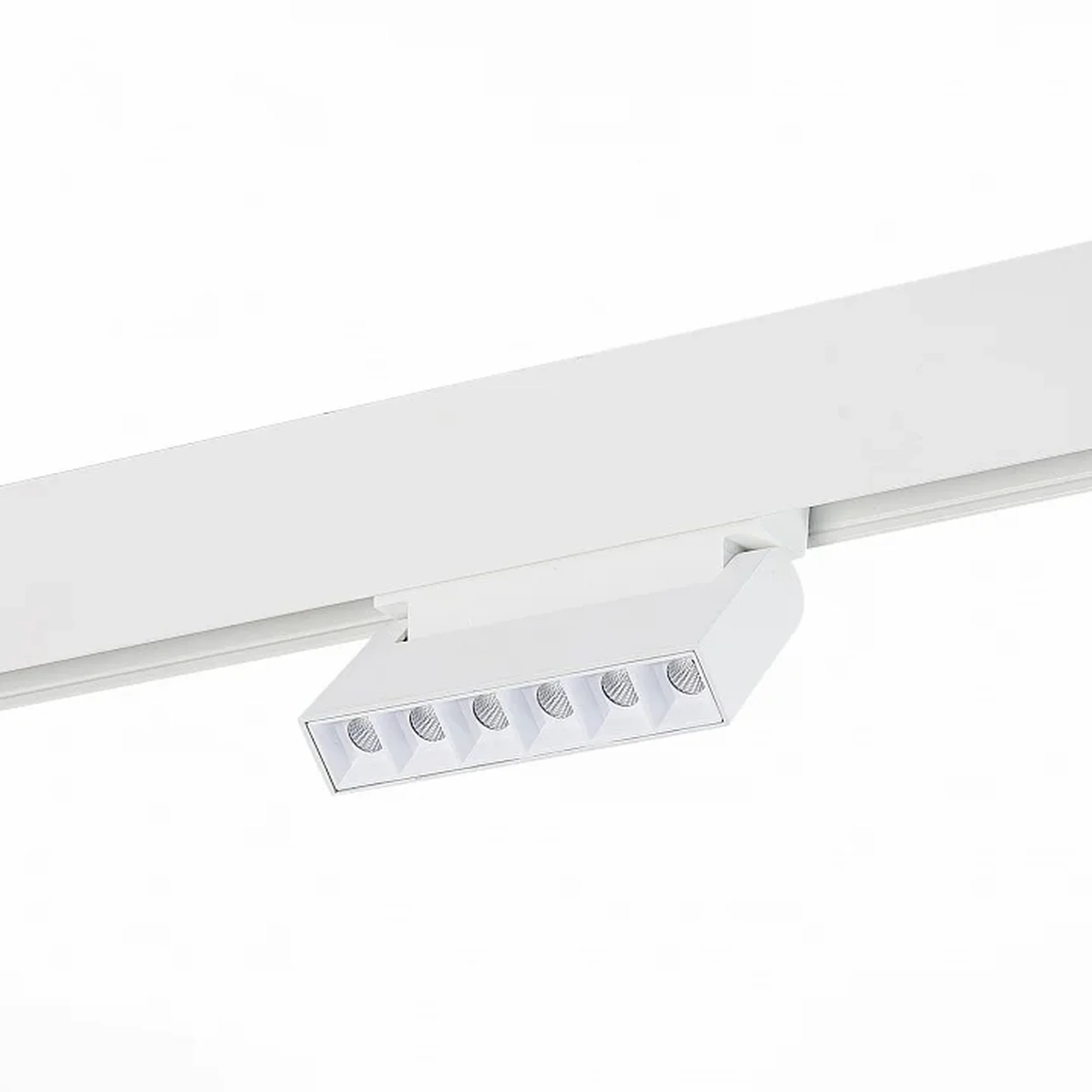 Магнитный трековый светильник белый LED 1*6W 3000K 532Lm Ra>80 36° IP20 L120xW22xH108 48V
