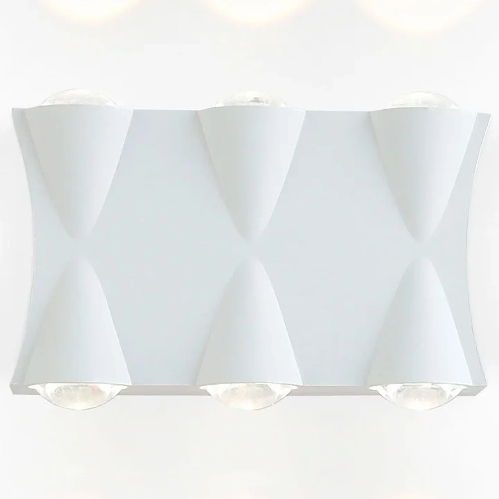 Светильник уличный светодиодный настенный ST4485/6 WH белый LED 4200K 6W IP54 140*80*45