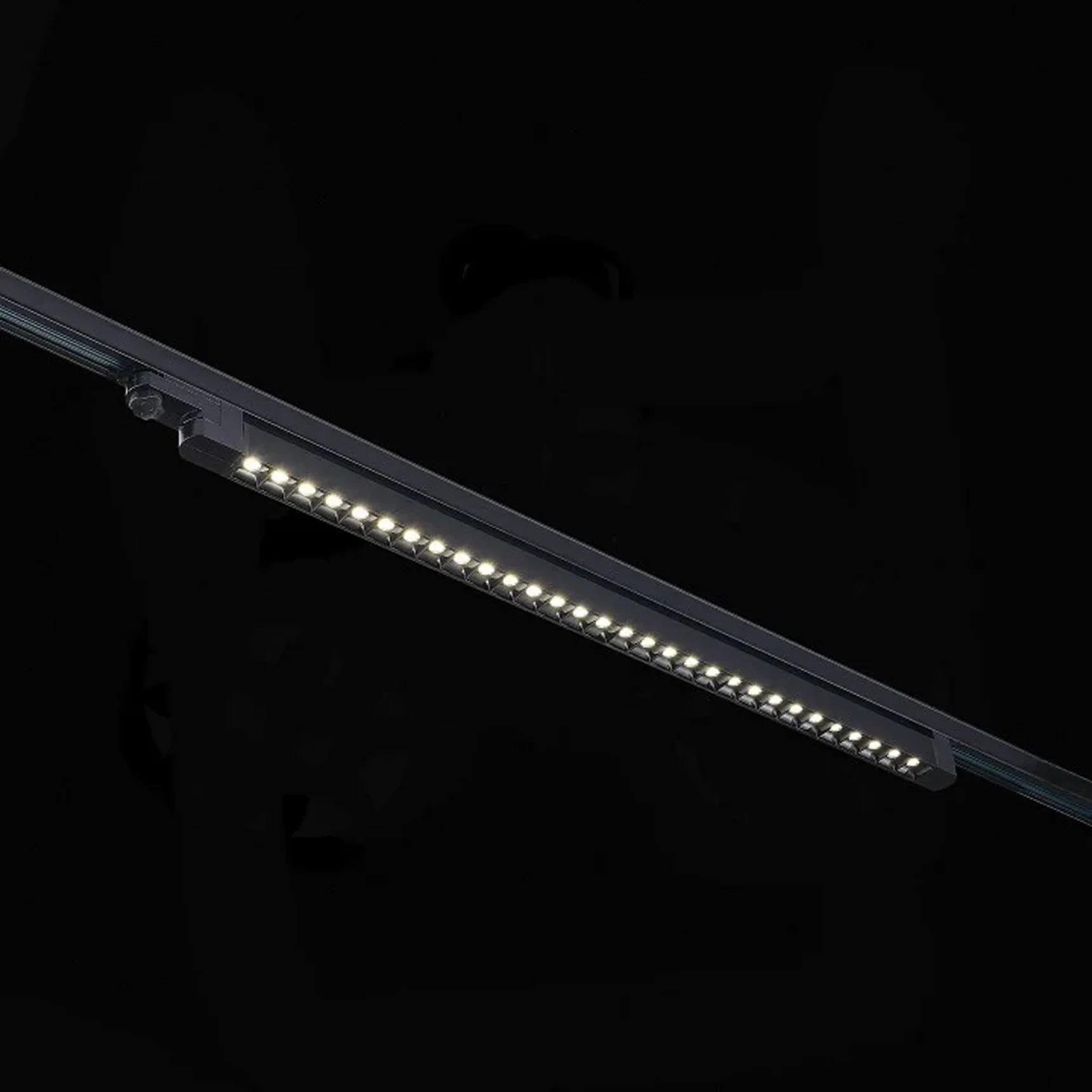 Светильник трековый Черный LED 1*30W 4000K 2 400Lm Ra>90 48° IP20 L935xW33xH73 165-265V