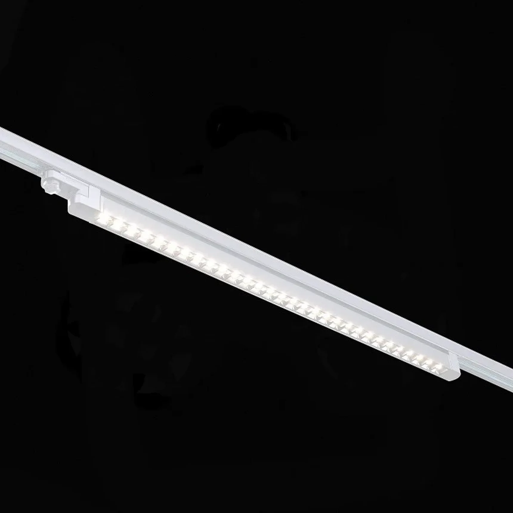 Светильник трековый Белый LED 1*30W 3000K 2 400Lm Ra>90 48° IP20 L935xW33xH73 165-265V