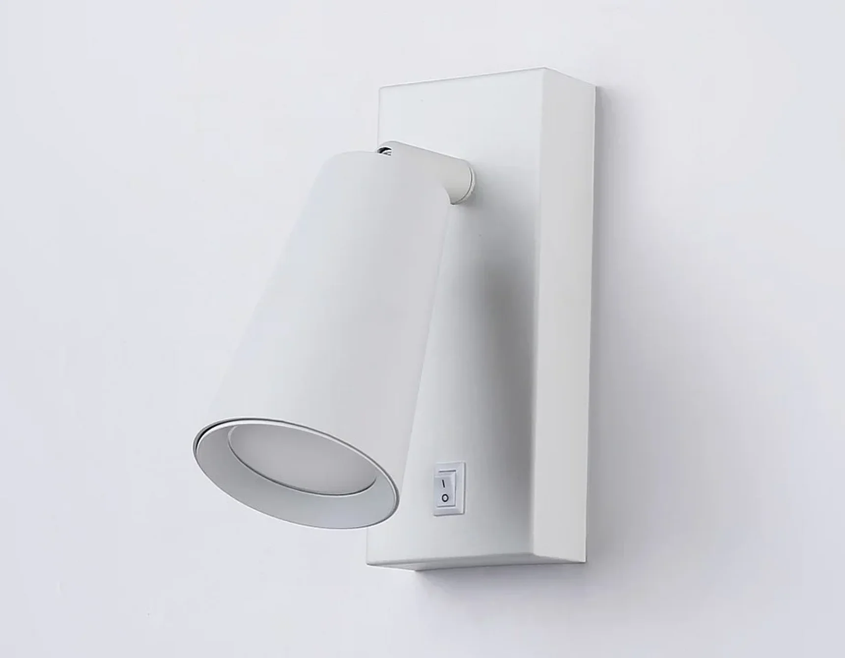 Светильник настенный TA13141 WH белый GU10 max 12W 145*60*90