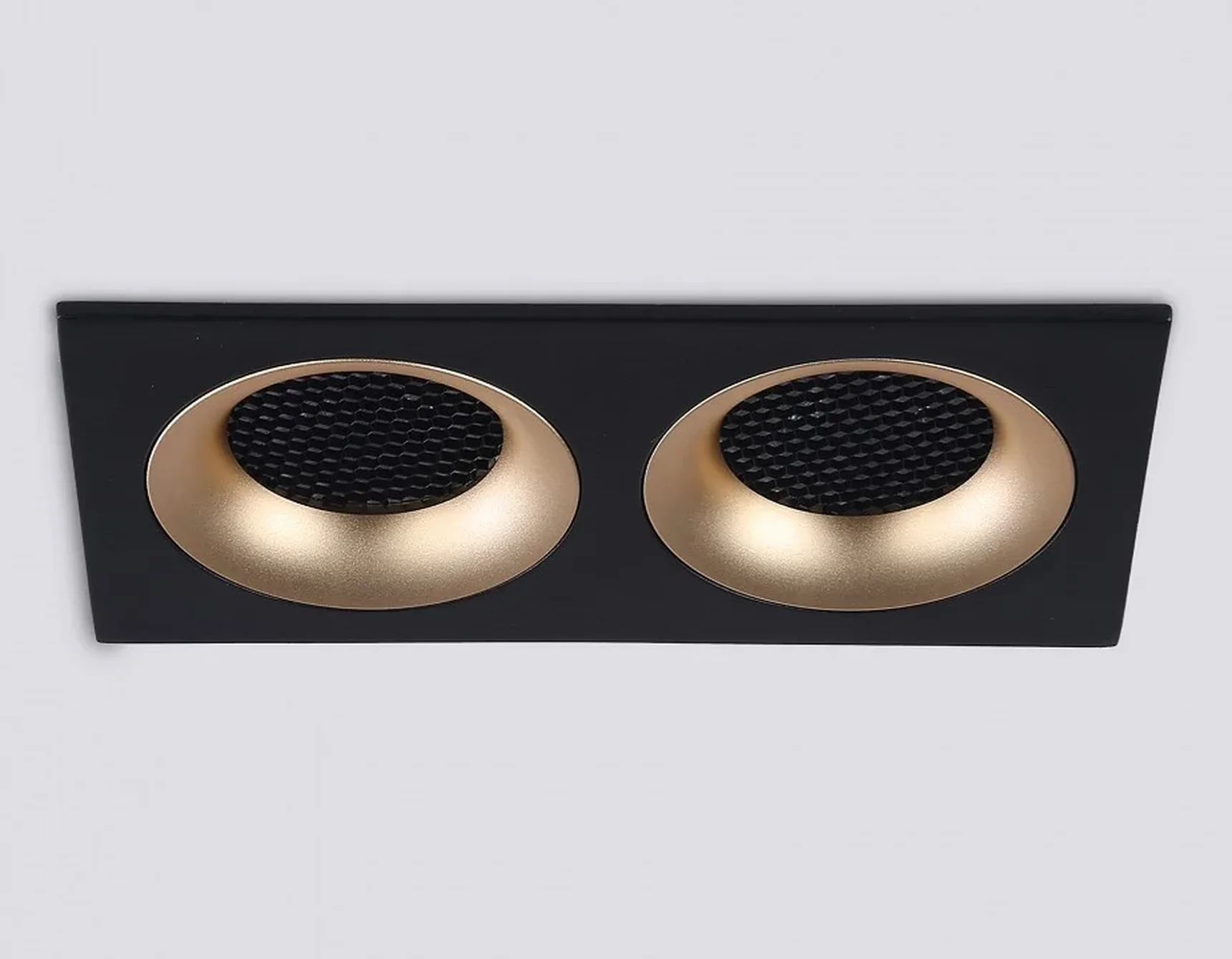 Встраиваемый светильник TECHNO SPOT TN102735