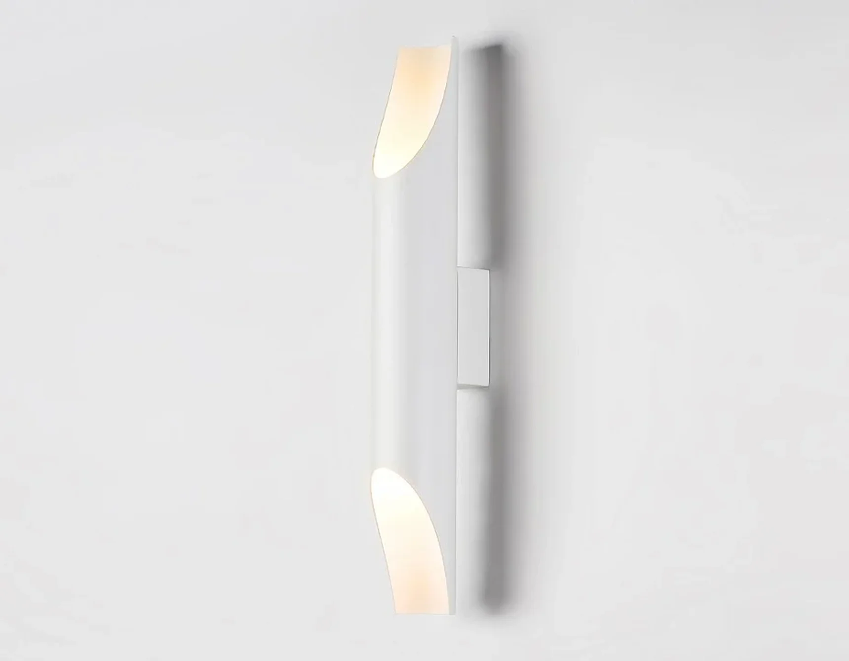 Светильник настенный TN5151/2 WH белый E27/2 max 40W 400*60*85