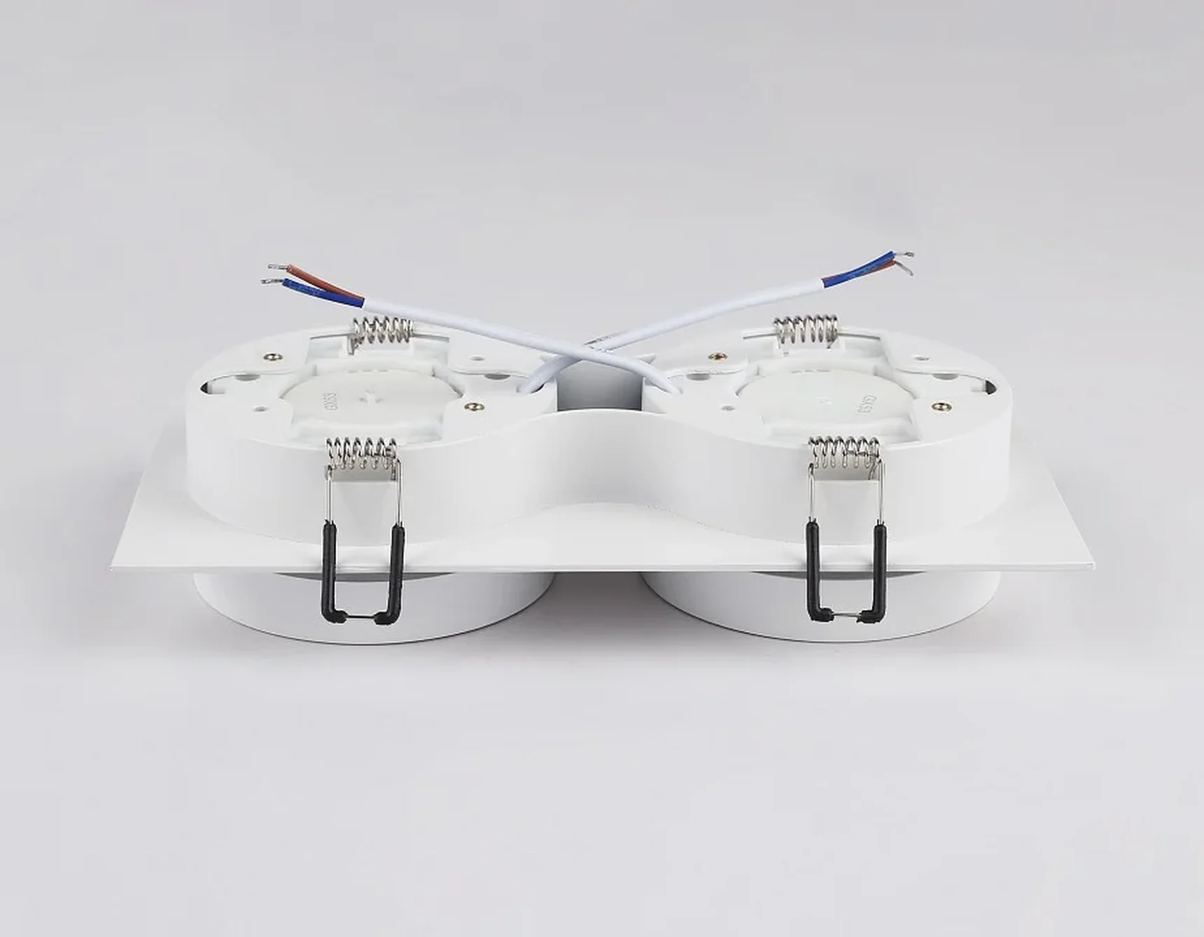Светильник встраиваемый TN52423/2 WH/FR белый/белый матовый GX53 max 12W 210*105*45