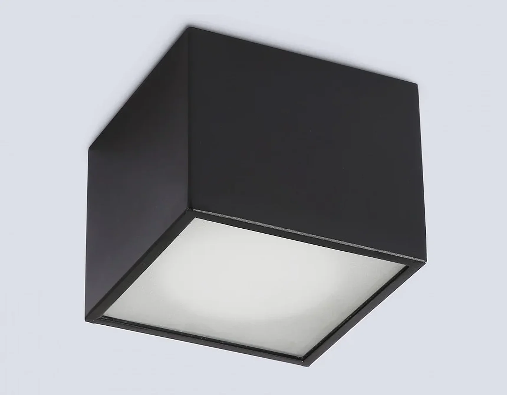 Накладной светильник со сменной лампой GX53 TN6532 BK черный IP44 GX53 100*100*80