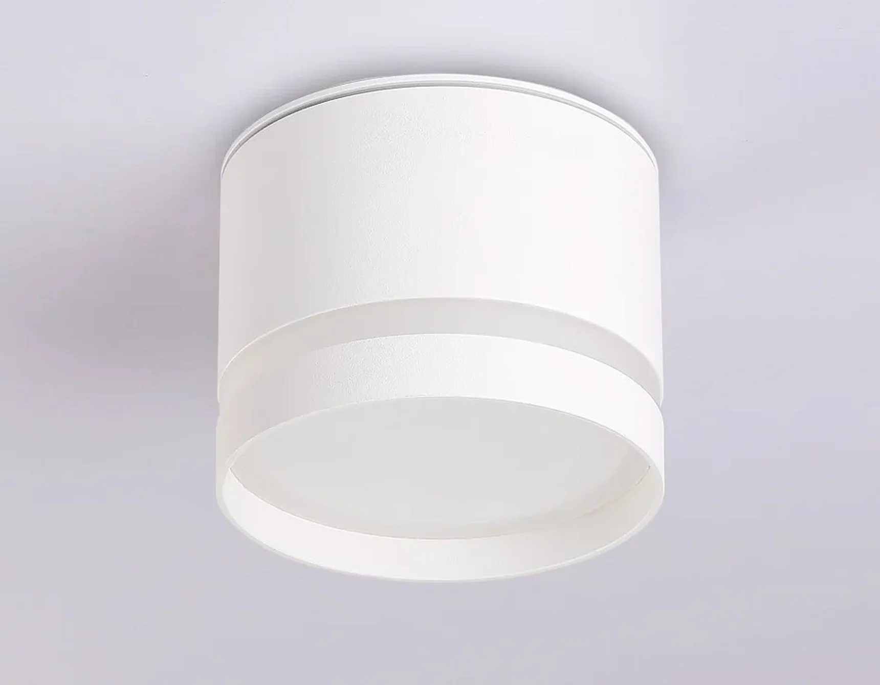 Светильник накладной TN6571 WH белый IP44 GX53 max 15W D82*65