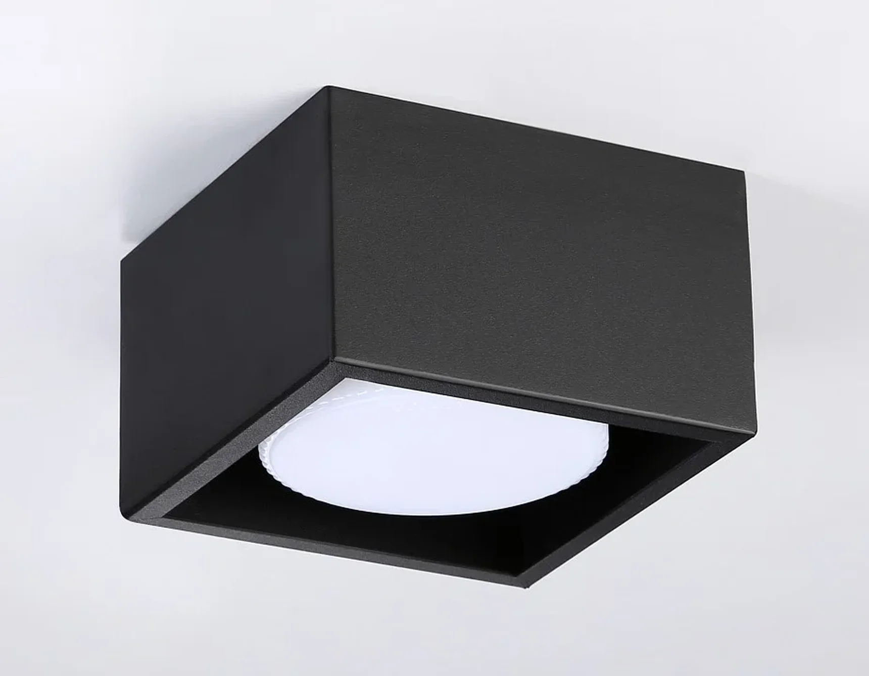 Светильник накладной TN70827 BK черный GX53 max 12W 100*100*60