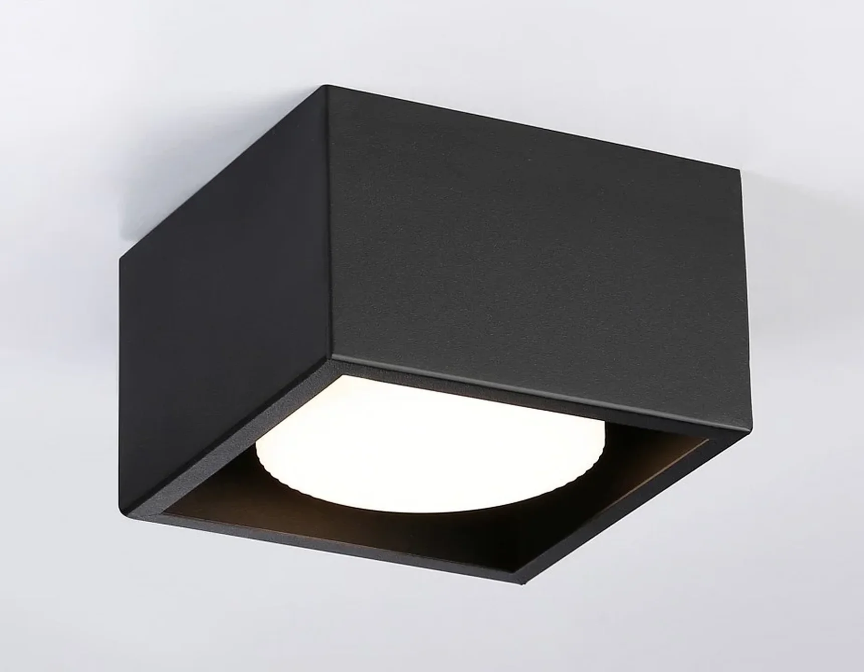 Светильник накладной TN70827 BK черный GX53 max 12W 100*100*60