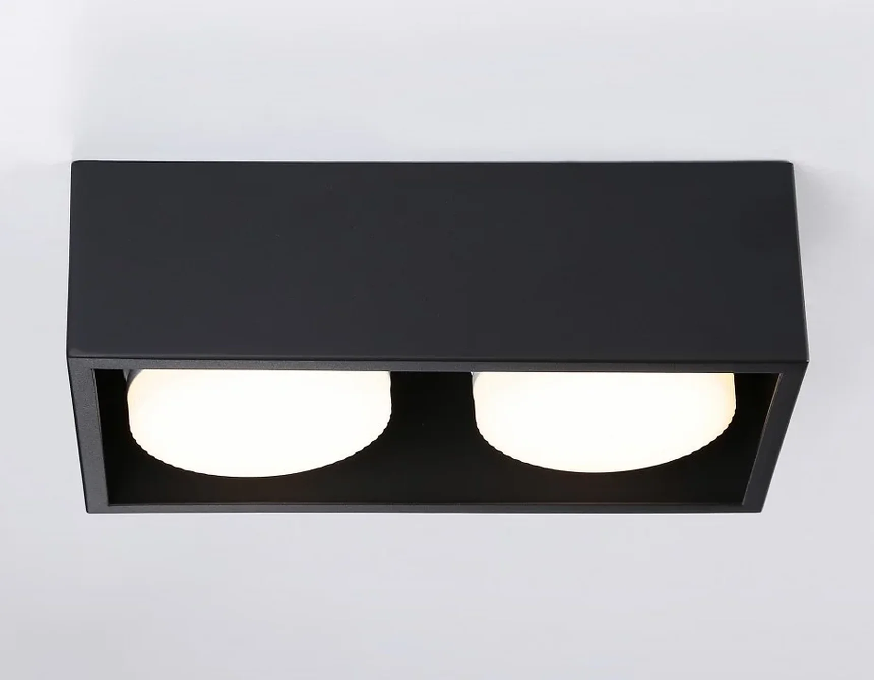 Светильник накладной TN70829/2 BK черный GX53/2 max 12W 200*100*60