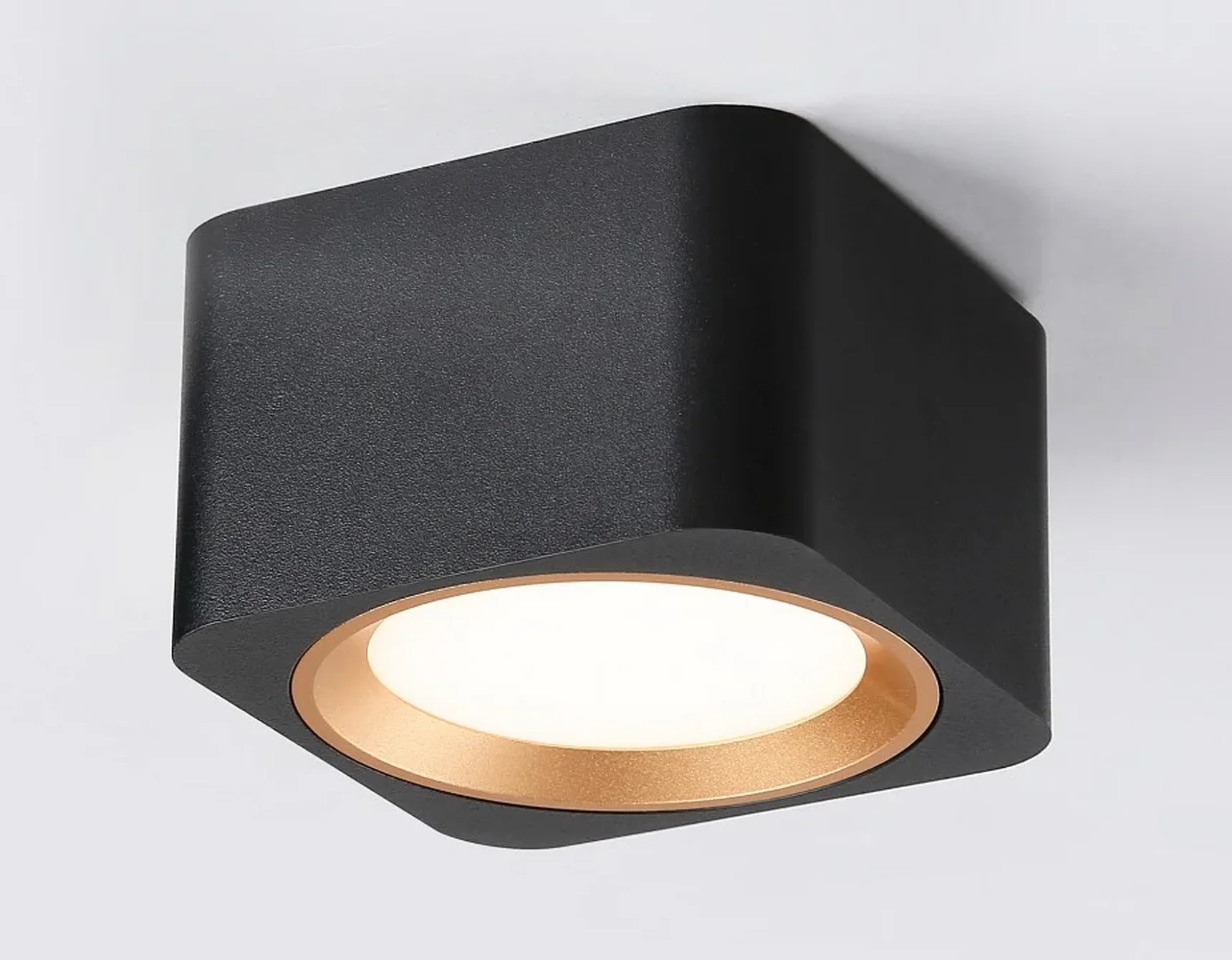 Светильник накладной TN70832 BK/GD черный/золото GX53 max 12W 96*96*60