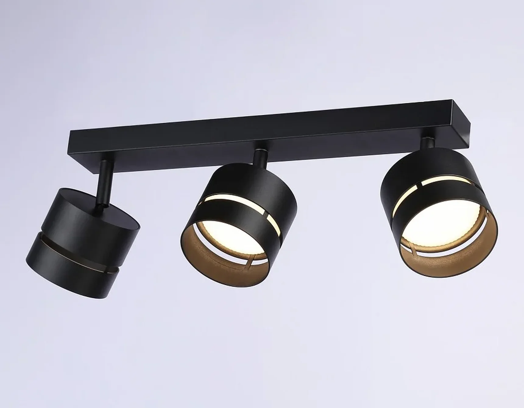 Светильник накладной TN71064/3 BK черный GX53/3 max 12W 405*85*150