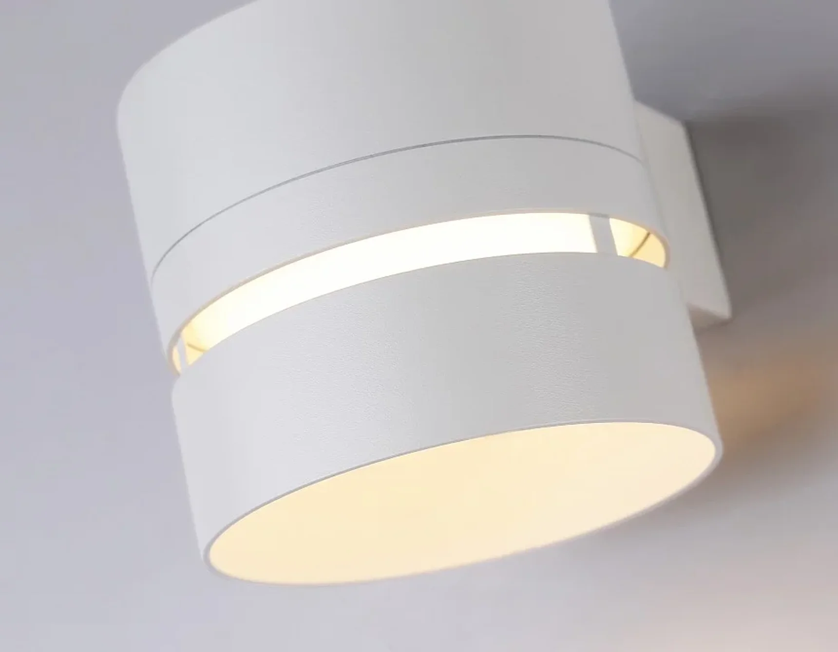 Светильник настенный TN71071 WH белый GX53 max 12W 85*75*110