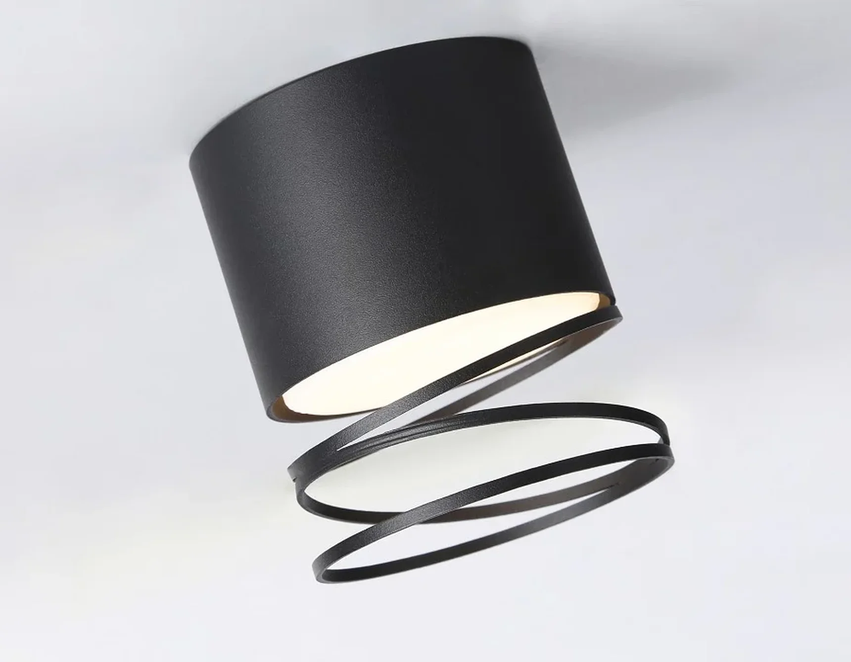 Светильник накладной TN71105 BK черный GX53 max 12W D82*110