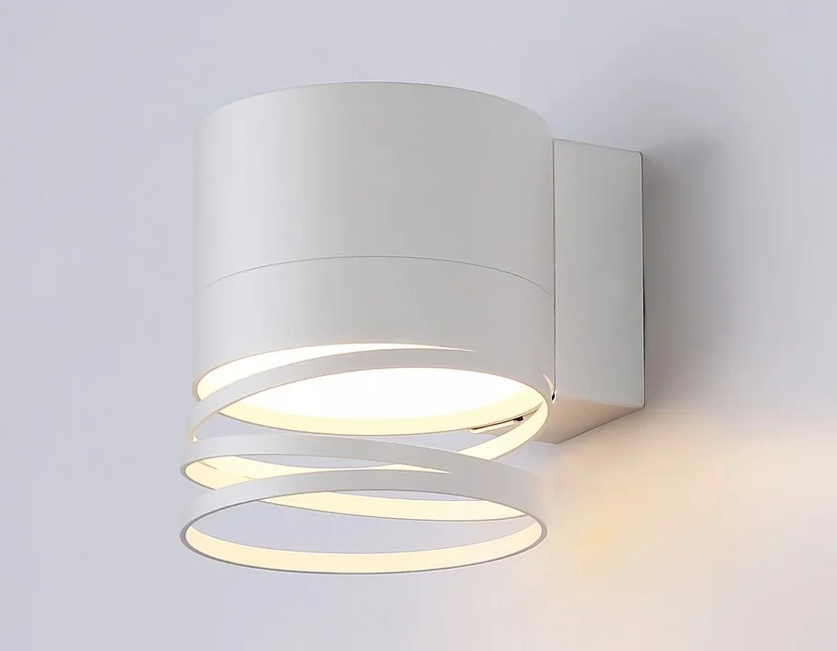 Светильник настенный TN71111 WH белый GX53 max 12W 110*82*100