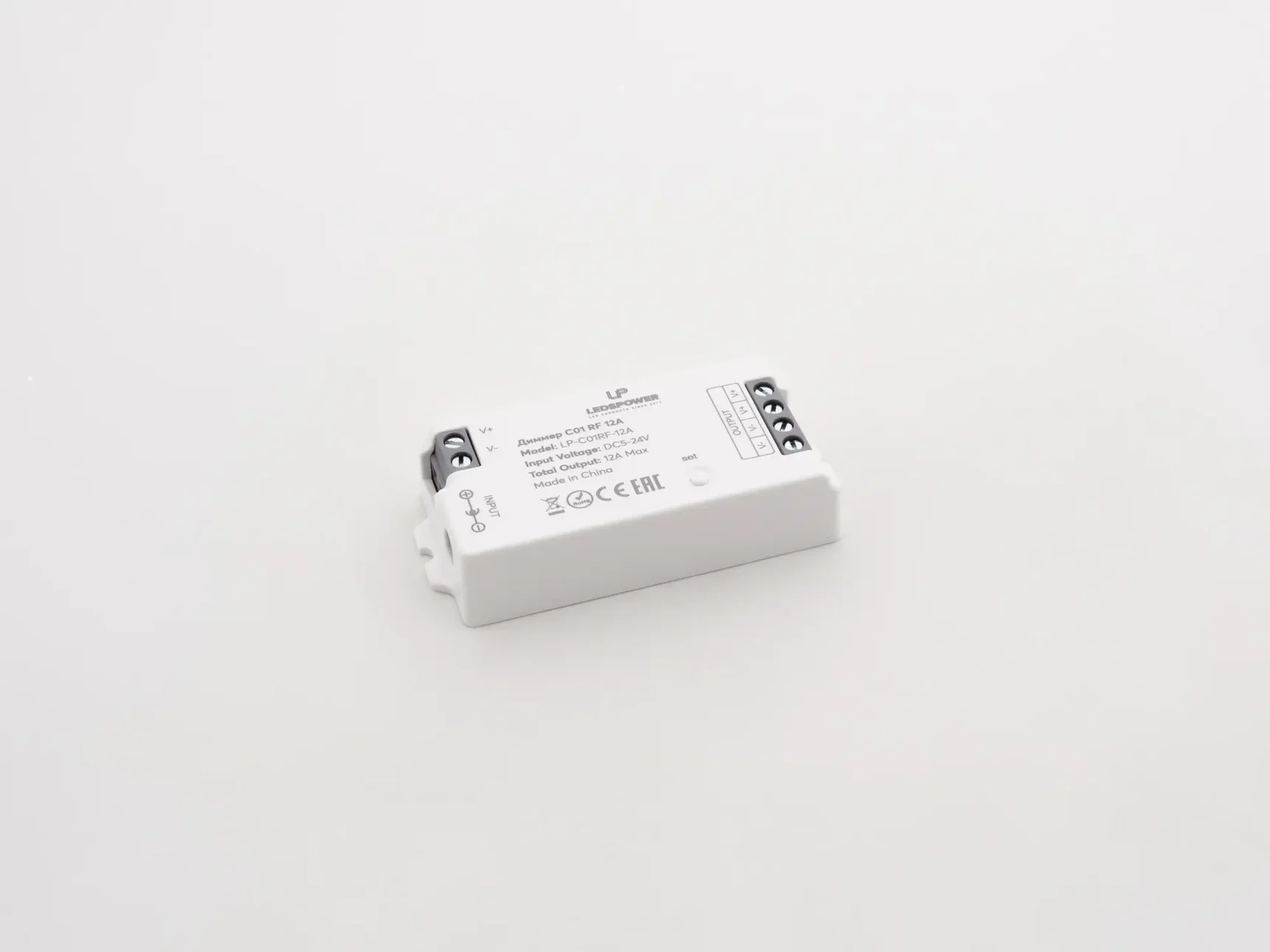 Диммер C01 RF 12А 006390