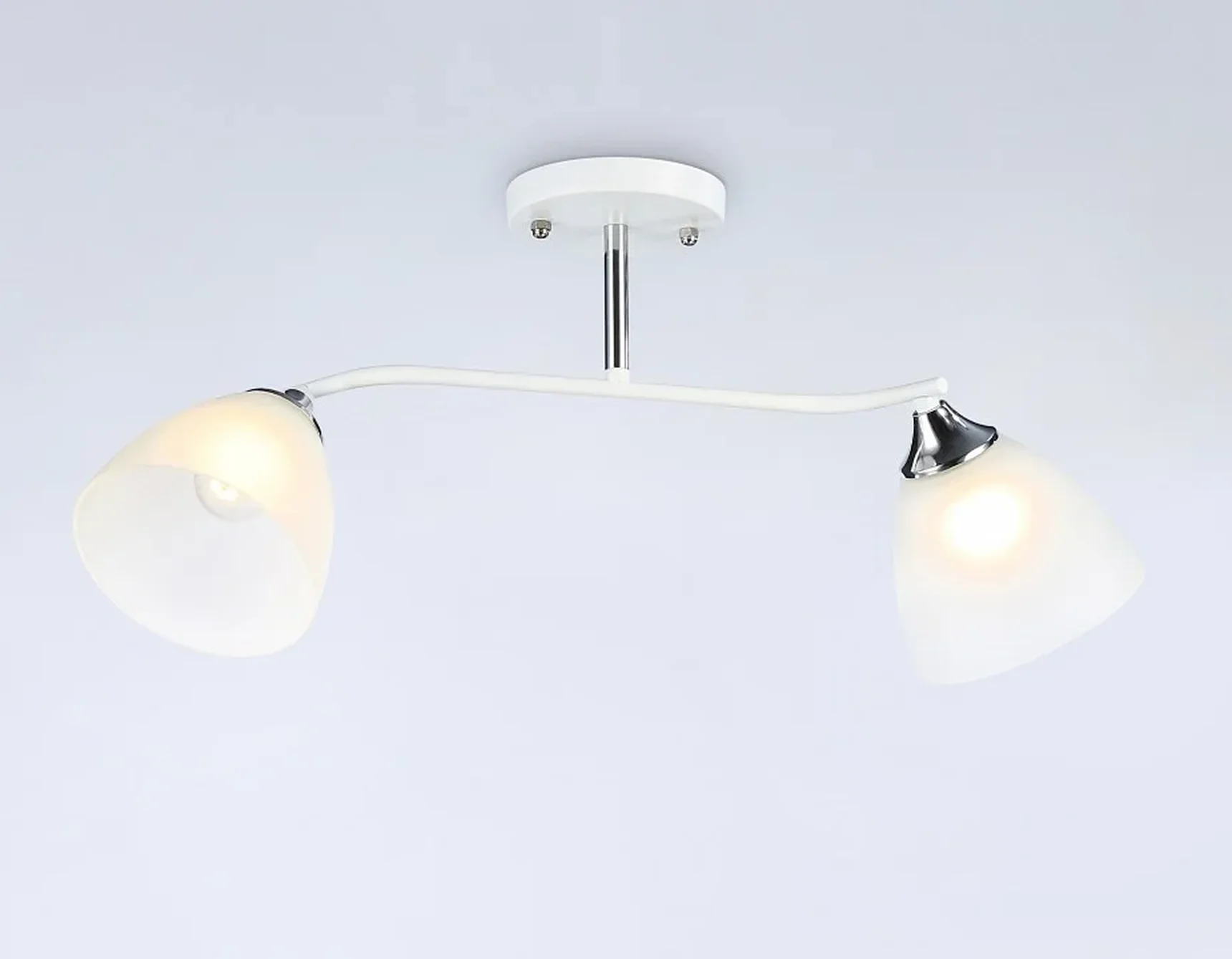 Светильник подвесной TR303001/2 WH/CH/FR белый/хром/белый матовый E27/2 max 40W 560*140*240