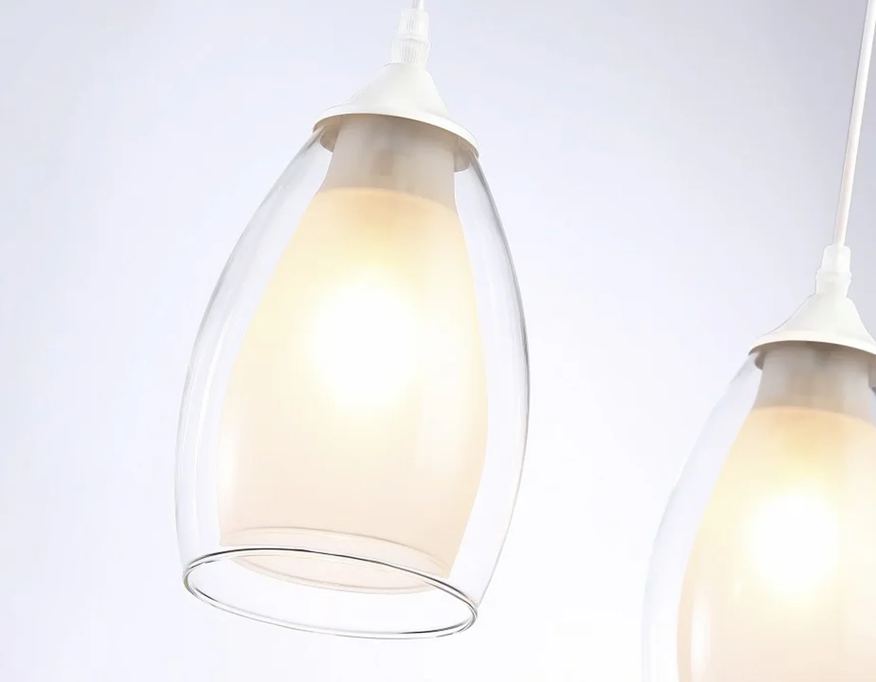 Подвесной светильник TR3536/3 WH/CL/FR белый/прозрачный/белый матовый E27*3 max 40W 640*120*820