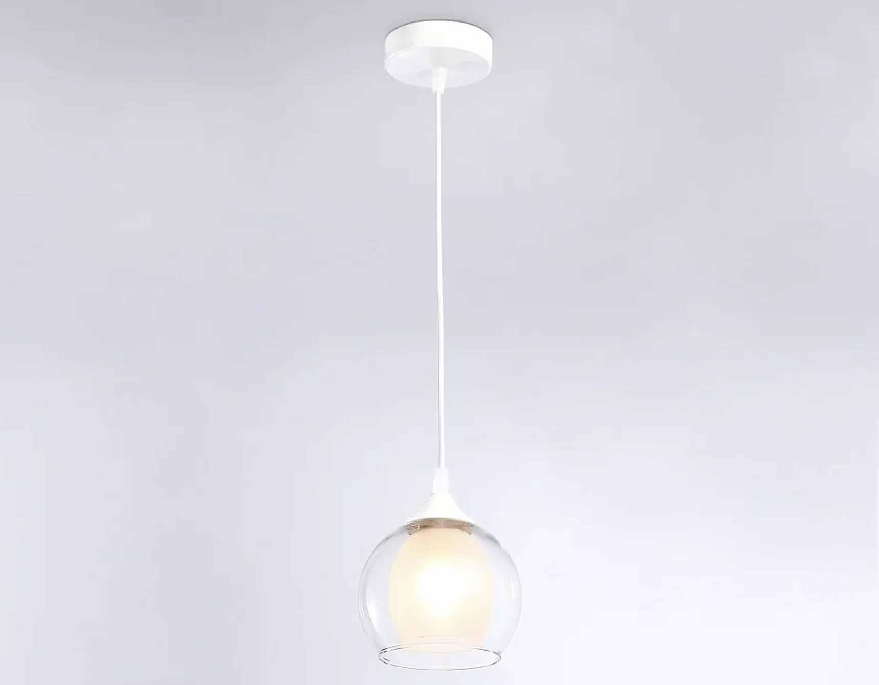 Подвесной светильник TR3538 WH/CL/FR белый/прозрачный/белый матовый E27 max 40W D130*800
