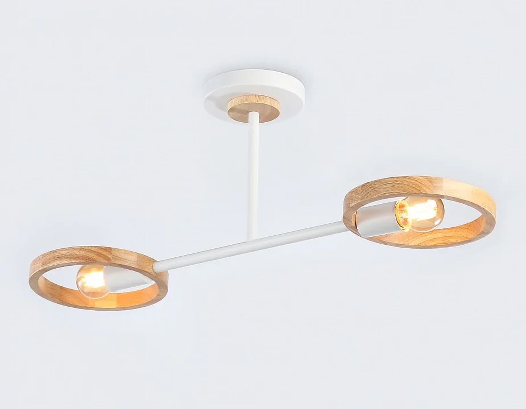 Подвесной светильник со сменной лампой TR8243/2 WH/LWD белый/светлое дерево E27/2 max 40W 590*165*220