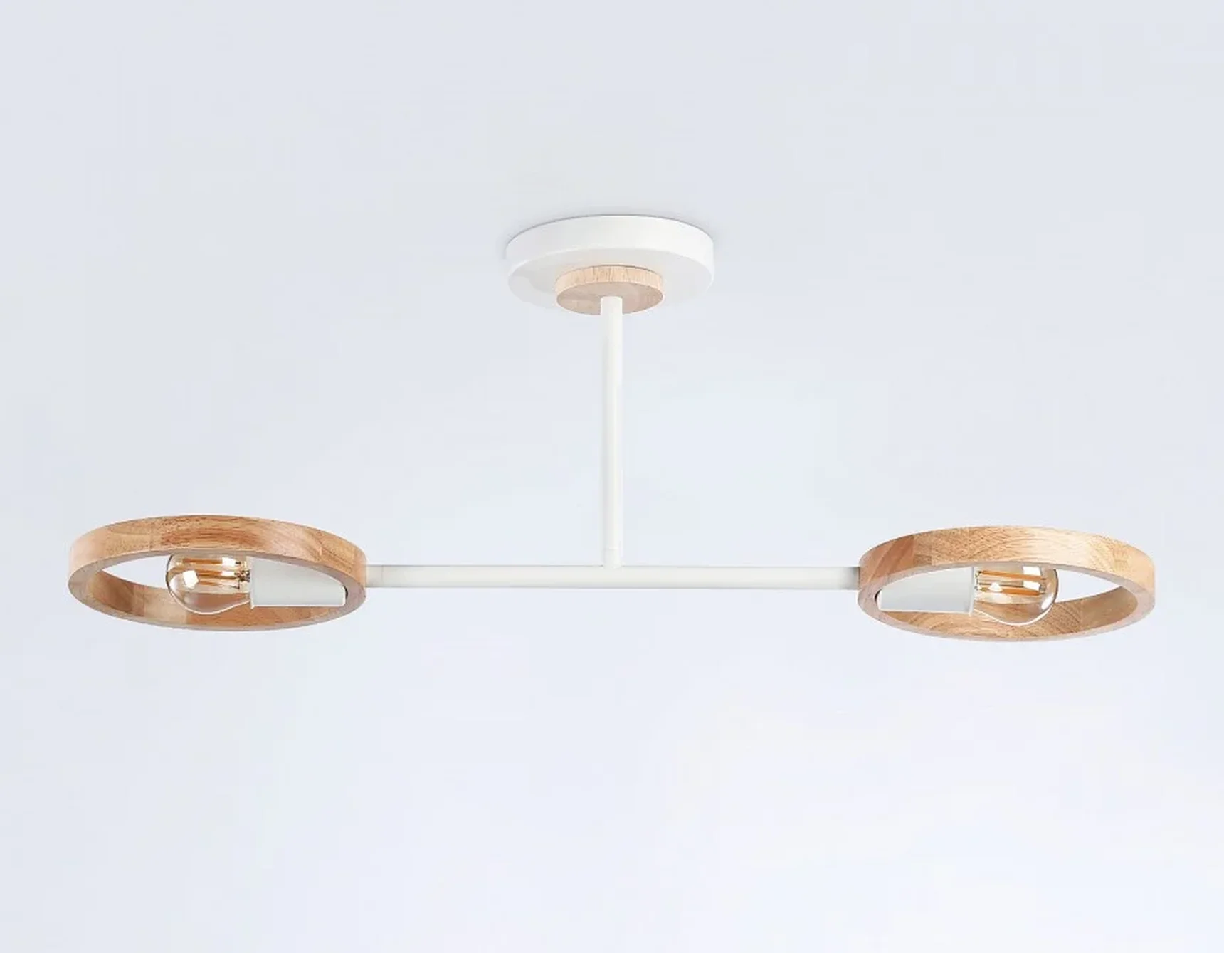 Подвесной светильник со сменной лампой TR8243/2 WH/LWD белый/светлое дерево E27/2 max 40W 590*165*220