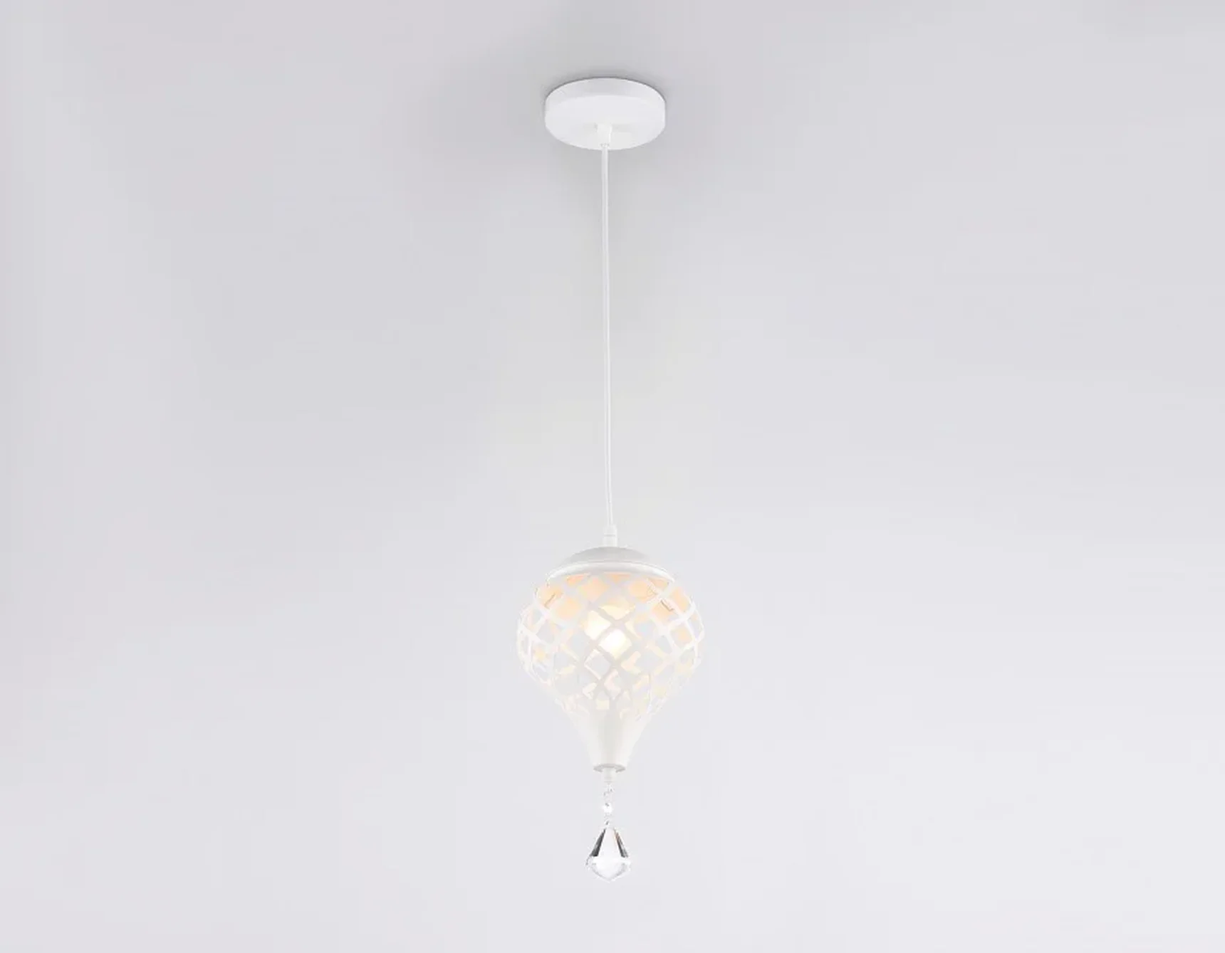 Светильник подвесной TR8441 WH белый E27 max 40W D170*800