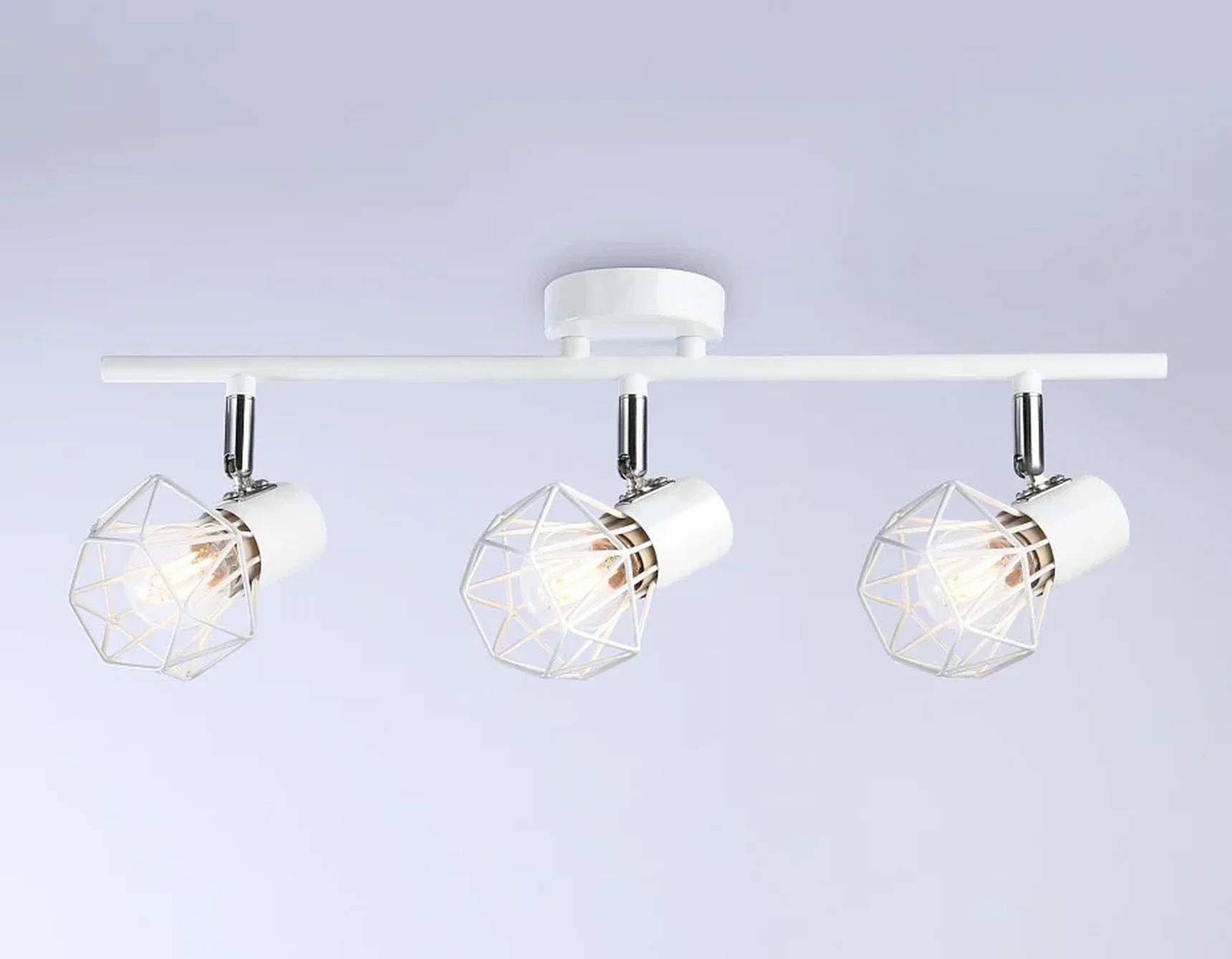 Накладной светильник TR8631/3 WH/CH белый/хром E27*3 max 40W 460*91*175