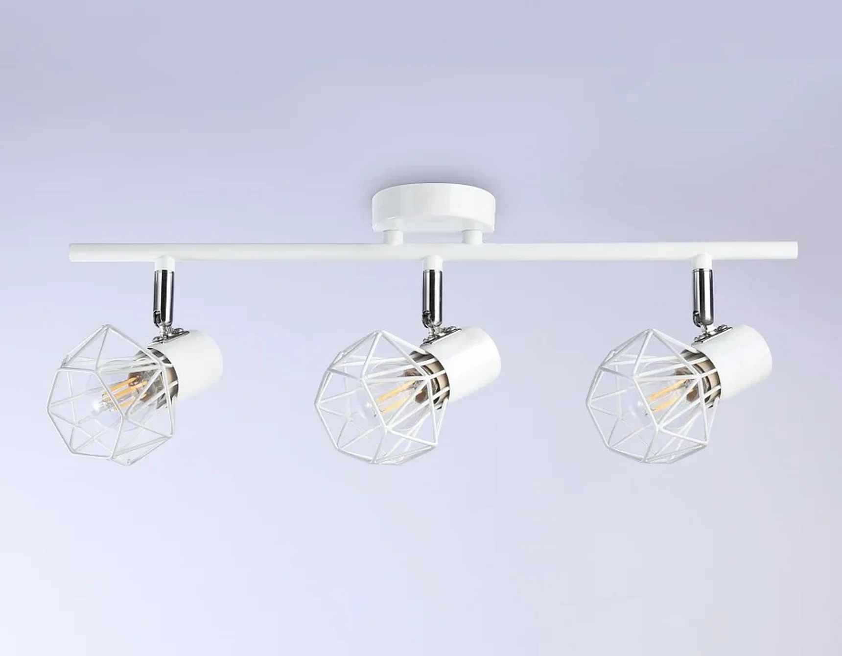 Накладной светильник TR8631/3 WH/CH белый/хром E27*3 max 40W 460*91*175