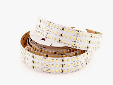 Светодиодная лента трехрядная 2835 528/м (48Вт/м) 24В холодная LUX160 006321