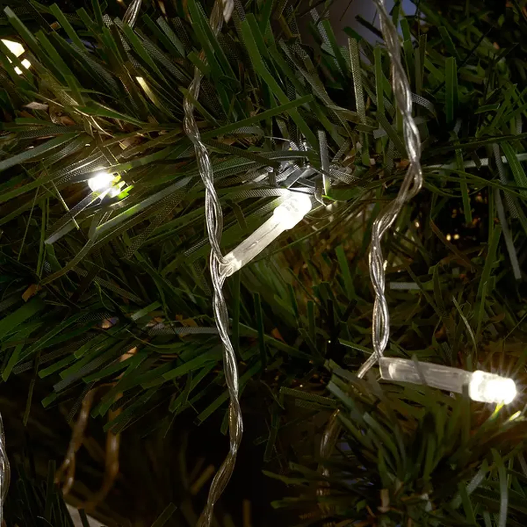 Гирлянда на елку 230V 140 LED 7*2м, 5000K, IP20, шнур 1,5м , CL90