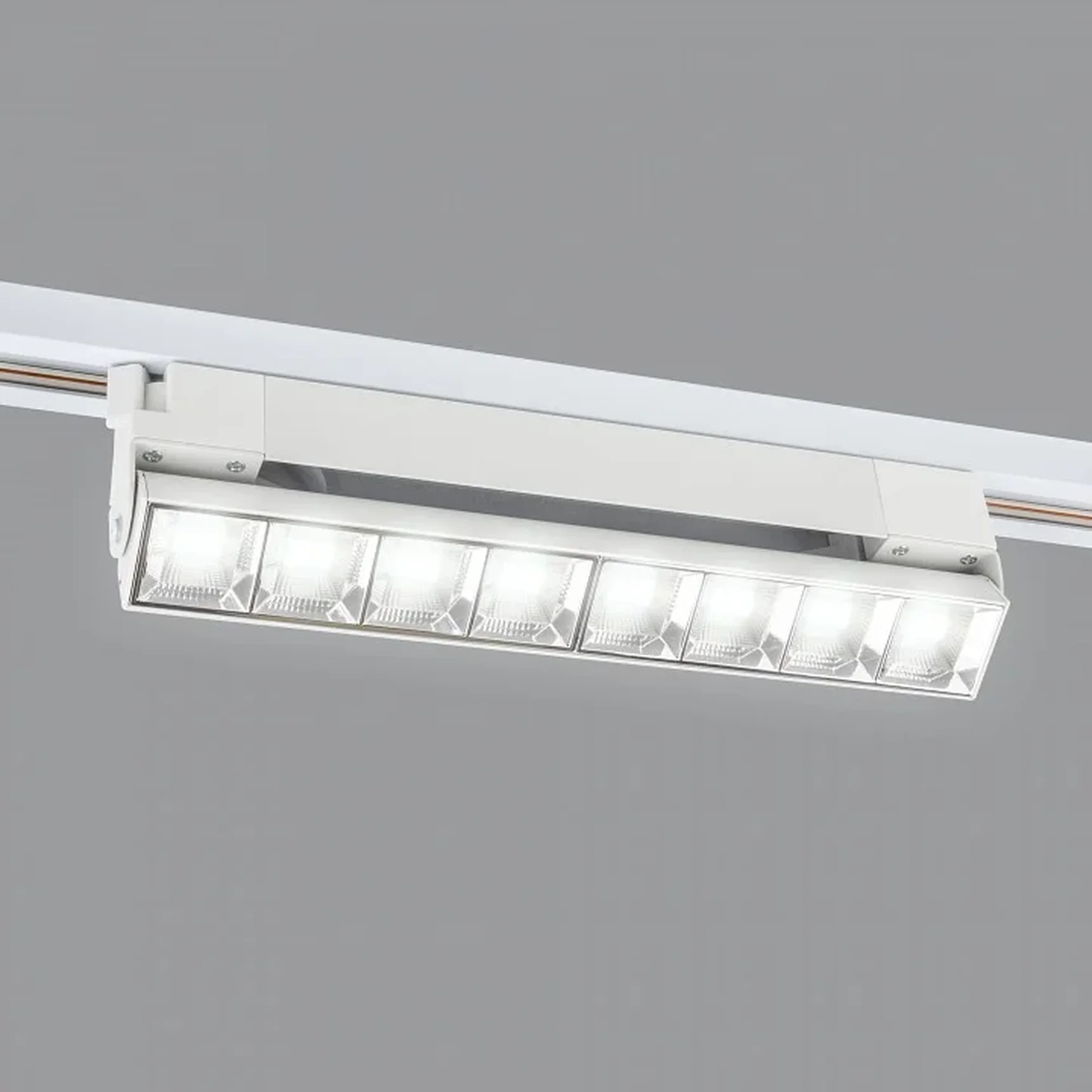 ULB-Q283 20W/4000K WHITE Светильник-прожектор светодиодный трековый