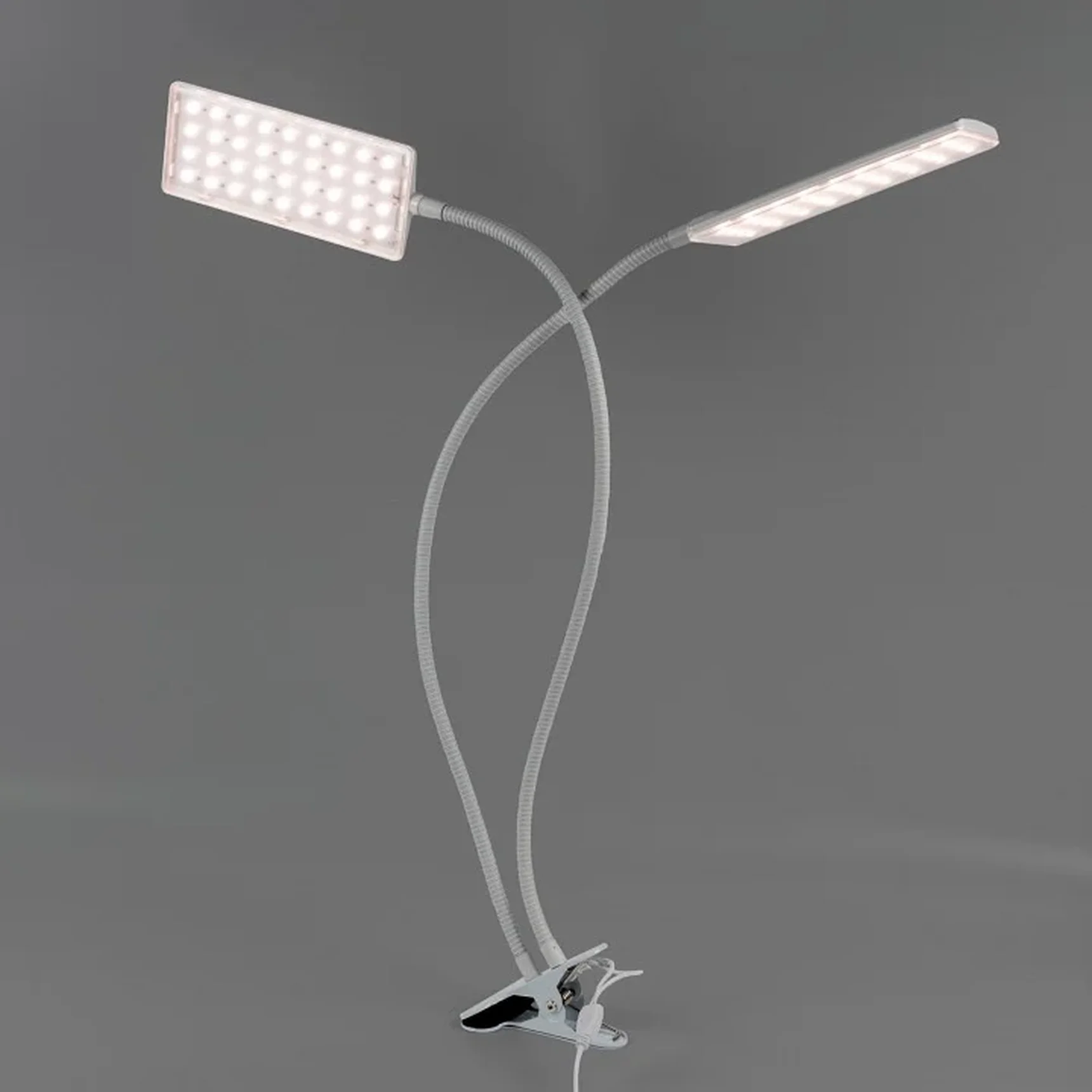 ULT-P37-24W/SPFR/TM/60 IP40 WHITE TWIN Светильник для растений светодиодный с таймером, на прищепке. Спектр для фотосинтеза