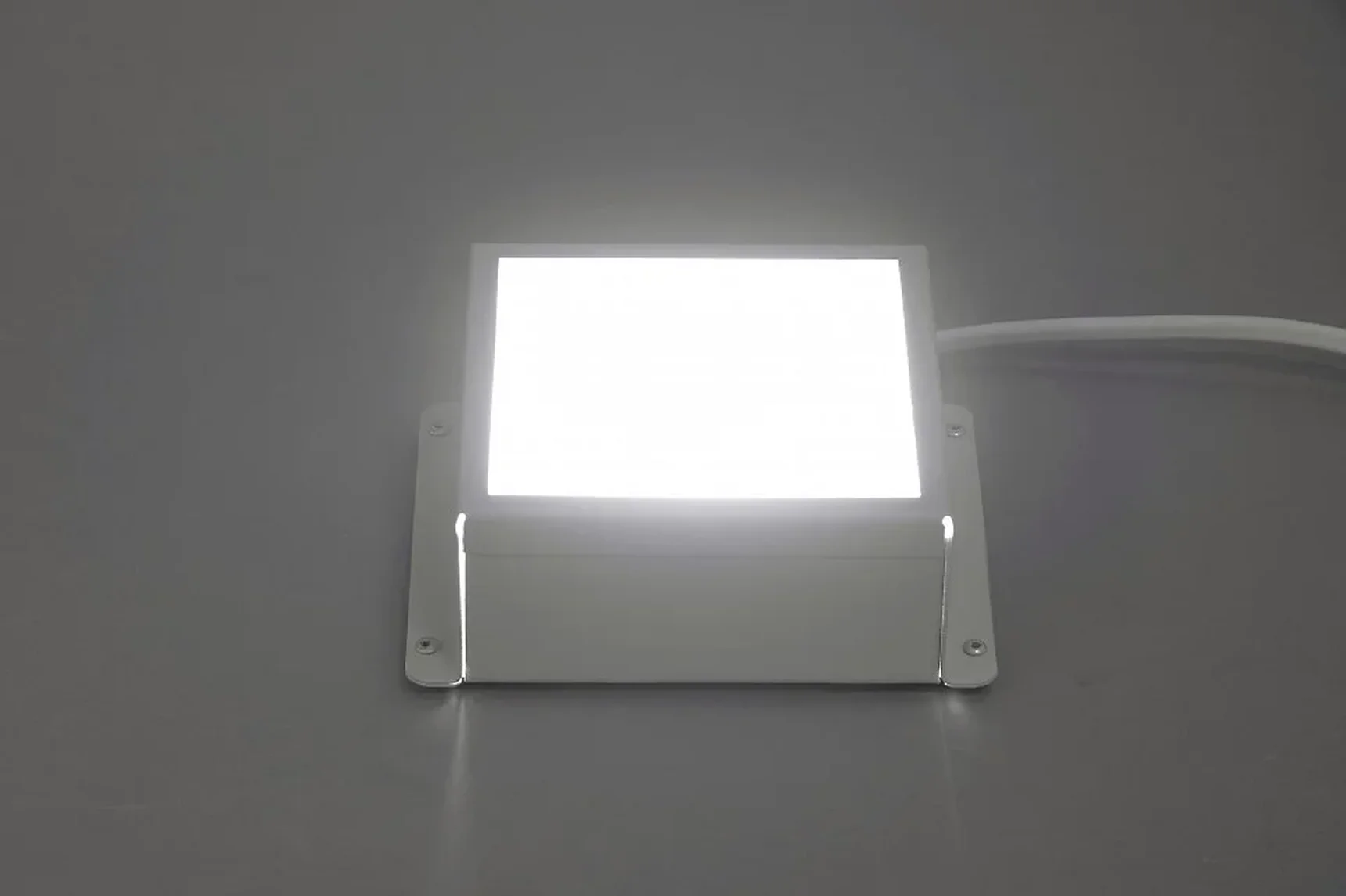 ULP-1010 7W/4000К IP40 GRILYATO OPAL WHITE Светильник светодиодный потолочный встраиваемый