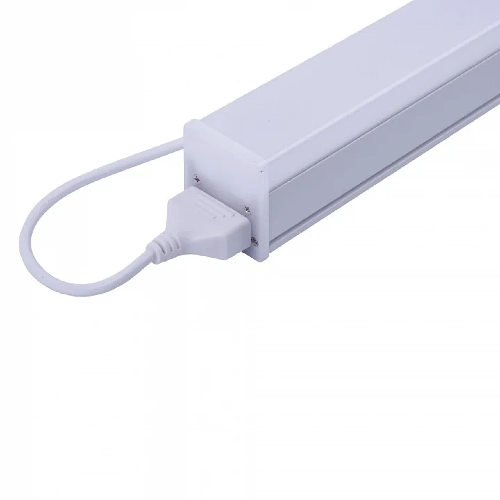 ULO-N10A-20W/4000K/L60 IP40 WHITE Светильник линейный светодиодный подвесной. Прямой, 60см. Белый свет (4000K). 2000Лм. Алюминий