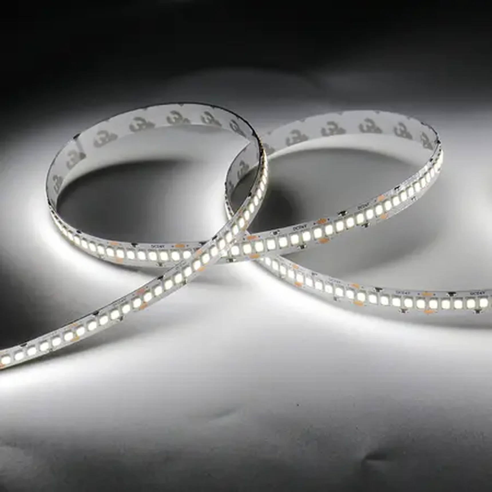 Светодиодная лента SWG Standard, 2835, 240 LED/м, 20 Вт/м, 24В , IP20, Цвет: Холодный белый, SWG2240-24-20-W-M