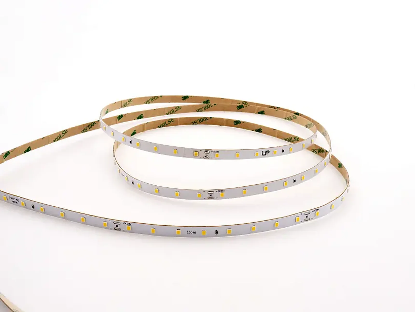 Светодиодная лента LEDS POWER 2835 64/м (6Вт/м) 24В нейтральная, серия ПРО140 005119