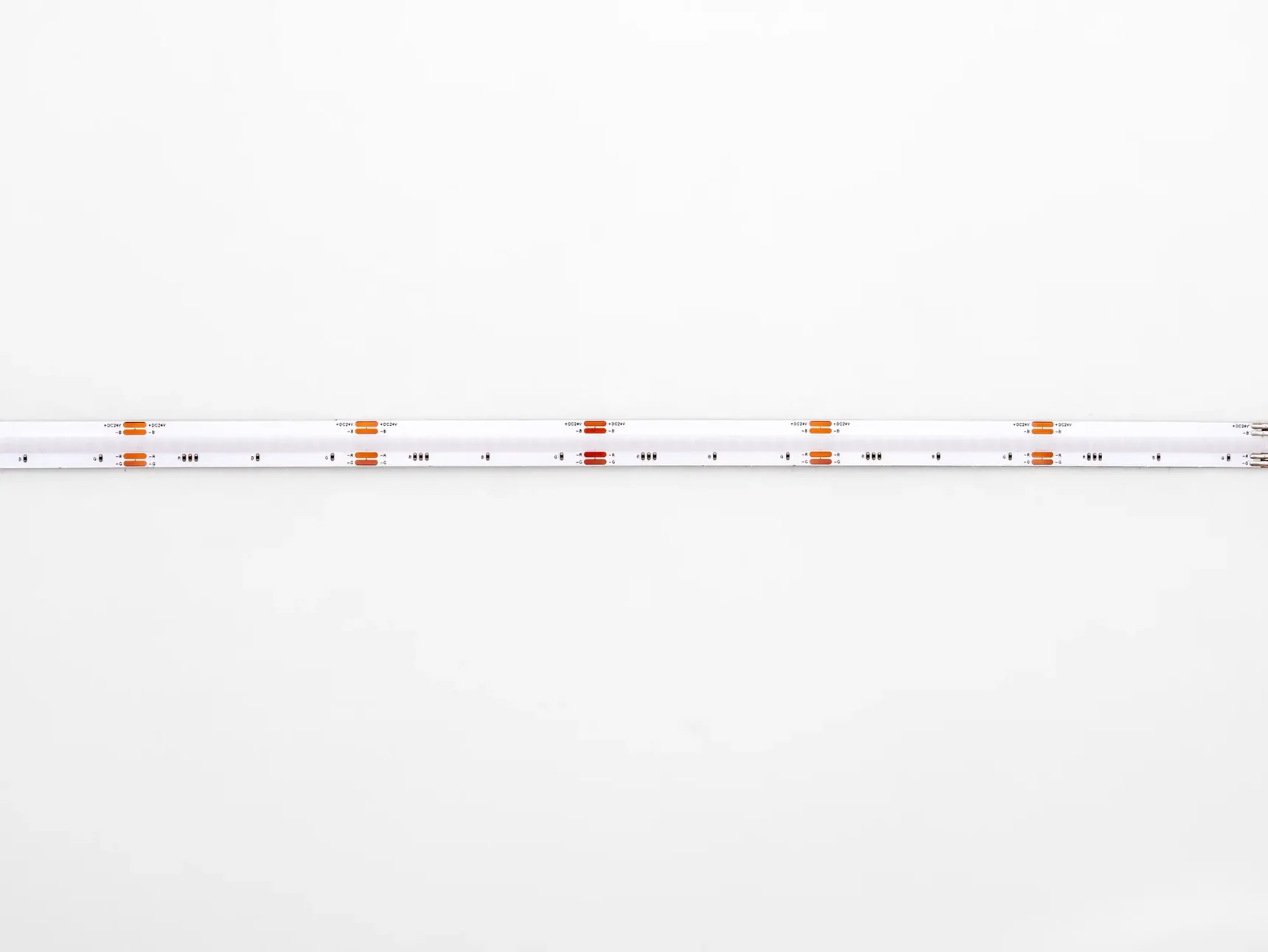 Светодиодная лента LEDS POWER СОВ 840/м (15Вт/м) 24В RGB 007328